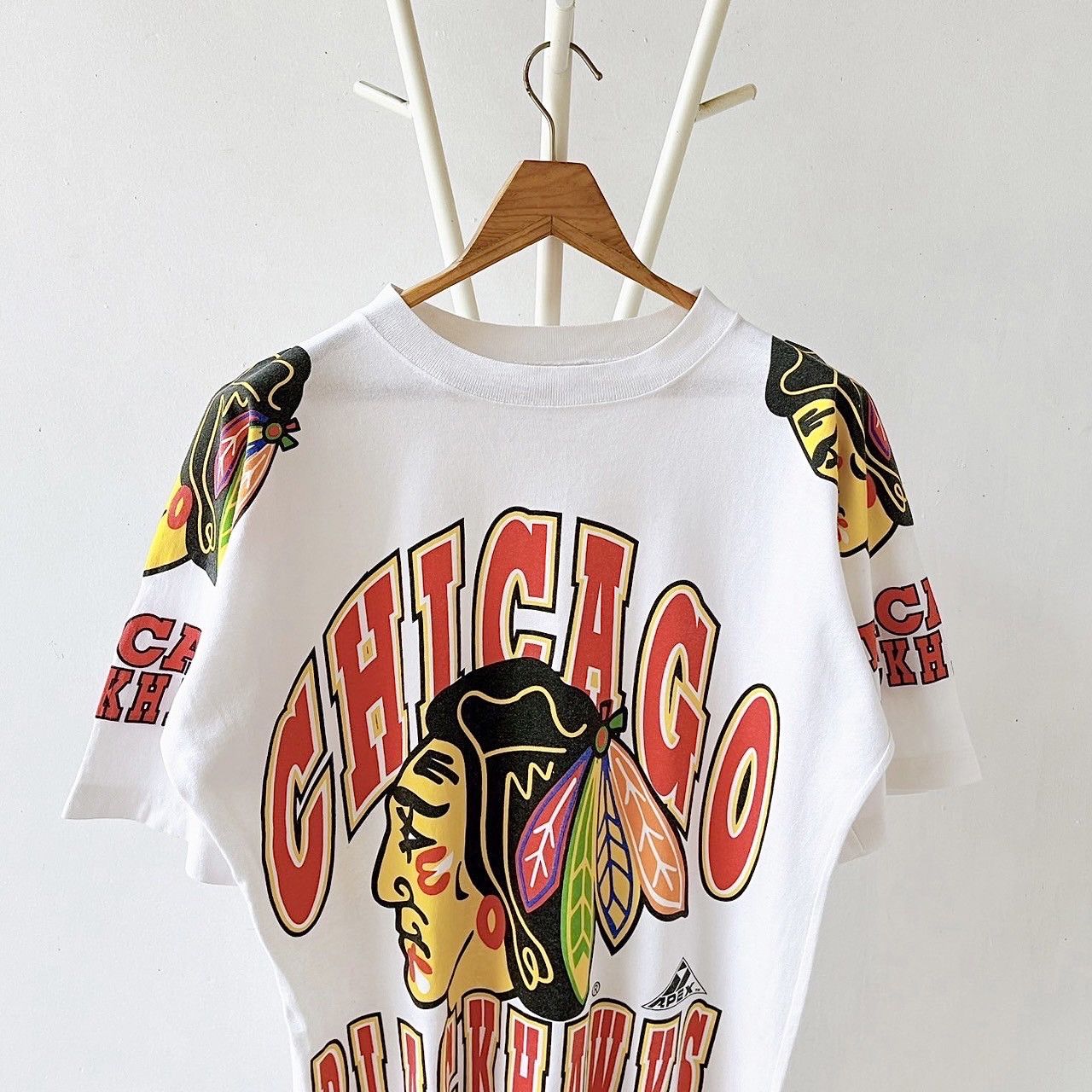 Apex One × Vintage 90s Chicago Blackhawks NHL t-shirt/ L Size US L / EU 52-54 / 3 - 3 Thumbnail
