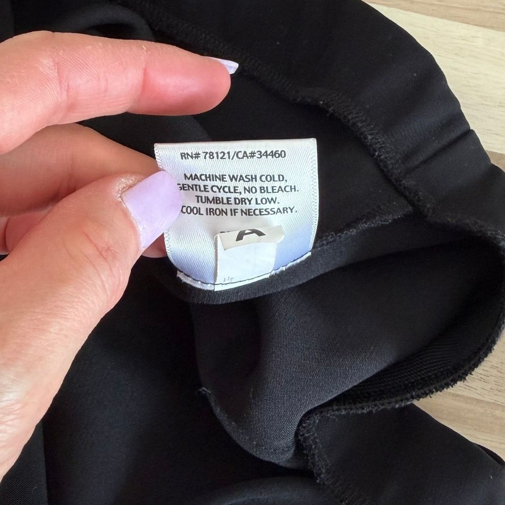 Eileen Fisher Eileen Fisher Black Crepe Dress Pants Sz 12 Size 34" / US 12 / IT 48 - 4 Thumbnail