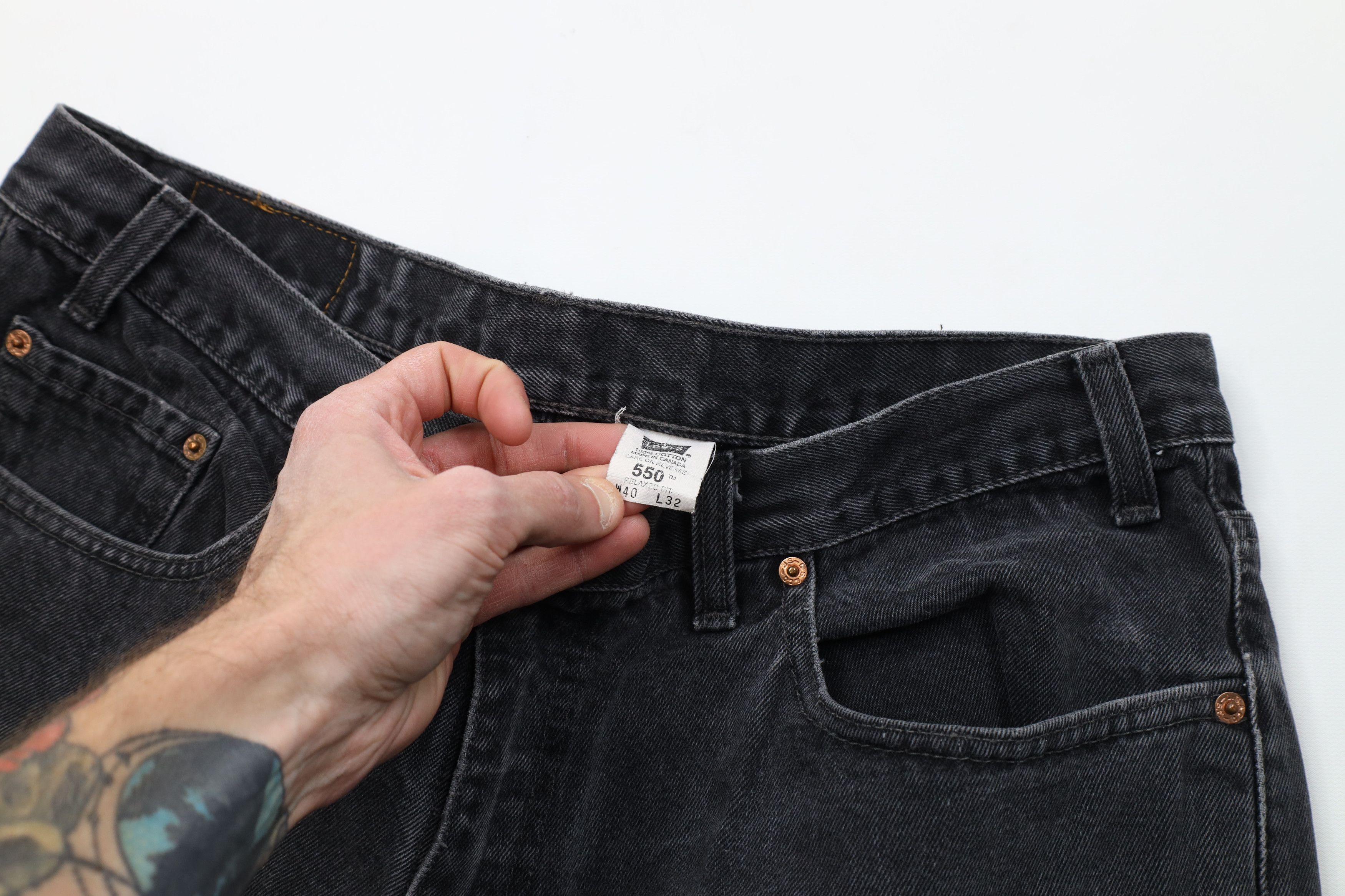 Levi's Vintage 90s Levis 550 Relaxed Fit Denim Jeans Black Cotton Size US 40 / EU 56 - 8 Thumbnail