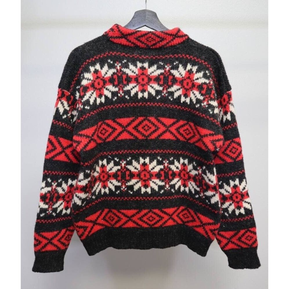 Woolrich Woolen Mills VTG Woolrich Wool Crew Neck Sweater Women Snowflake Pullover Size S / US 4 / IT 40 - 5 Thumbnail