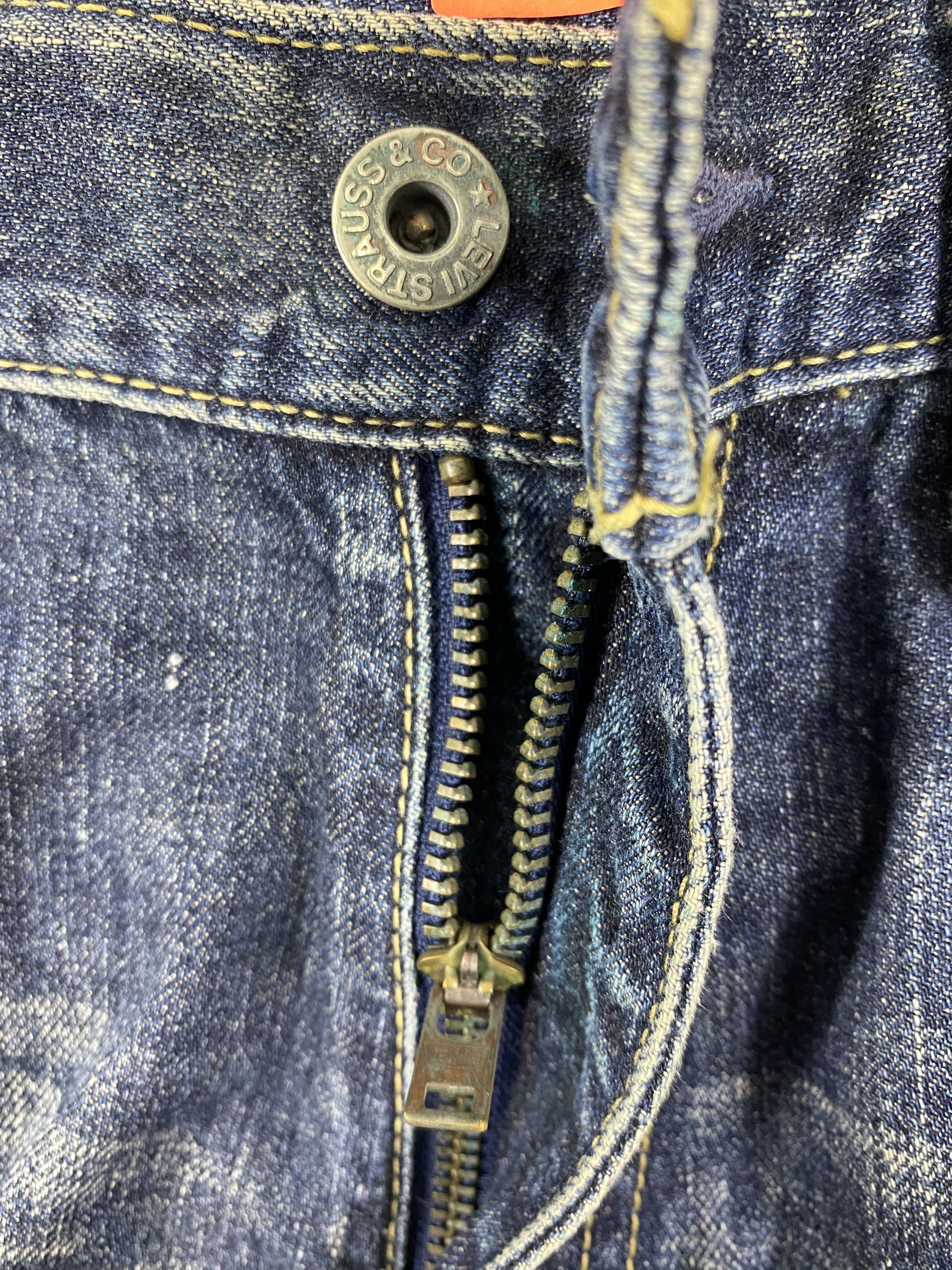 Levi's Distressed Blue Vintage Levi's 502 33x31.5 Denim -JN2031 Size US 33 - 6 Thumbnail