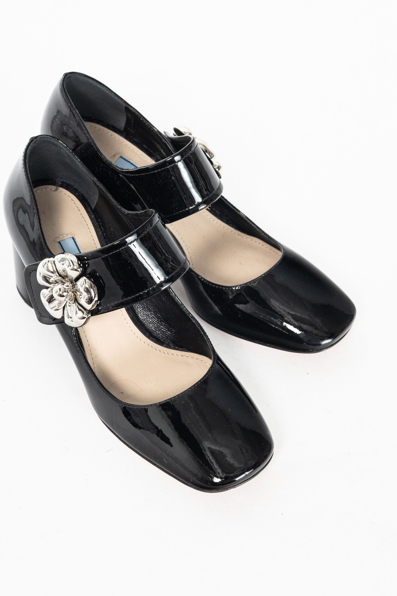 Prada Prada Nero Vernice Leather Flower Mary-Jane Pumps Size US 6 / IT 36 - 6 Thumbnail