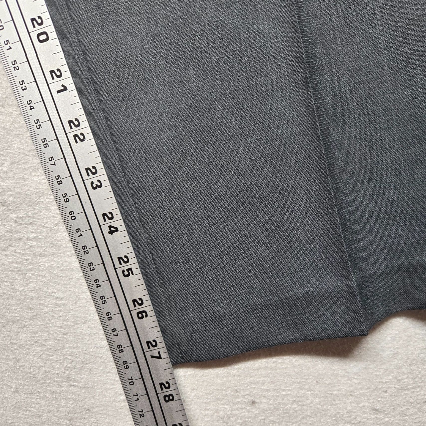 Haggar Haggar Pants Gray Tailored Fit Flat Front Dress Adult Men's Size 38 Inseam 29 Brand: Haggar Fit: Regular Size US 38 / EU 54 - 7 Thumbnail