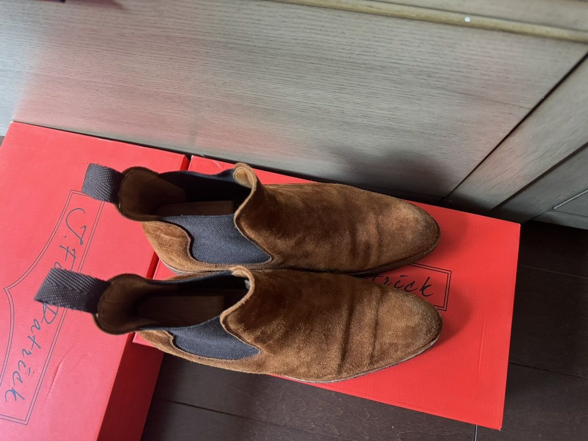 J.FitzPatrick J. Fitzpatrick ALKI Chelsea Boot Fox Suede Size US 7 / EU 40 - 6 Thumbnail