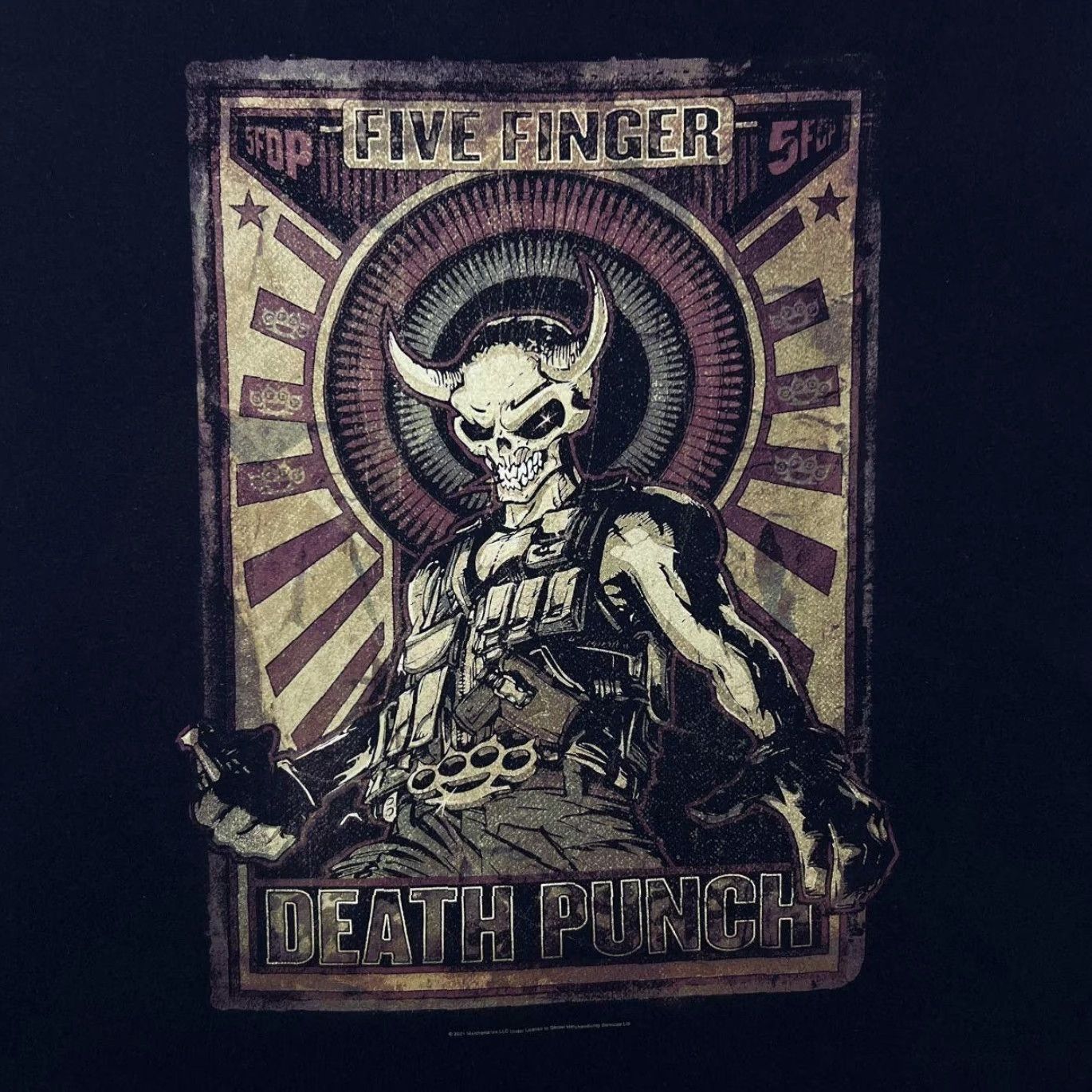 Gildan Five Finger Death Punch (2021) Alternative Heavy Metal Band Black T-Shirt L Mens Size Large Size US L / EU 52-54 / 3 - 3 Thumbnail