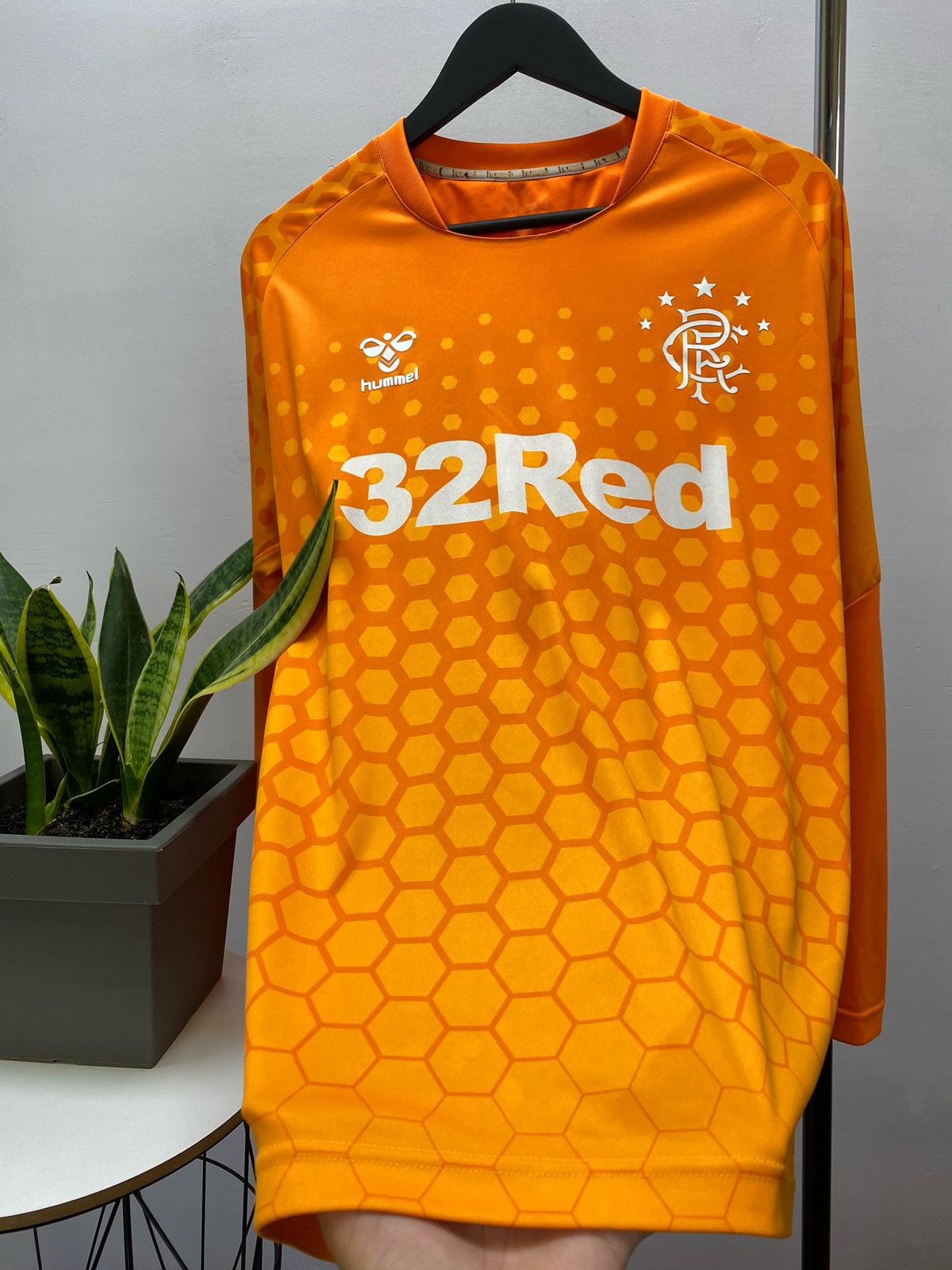 Hummel Glasgow Rangers 2019 / 2020 Hummel Soccer Jersey Size US L / EU 52-54 / 3 - 8 Thumbnail