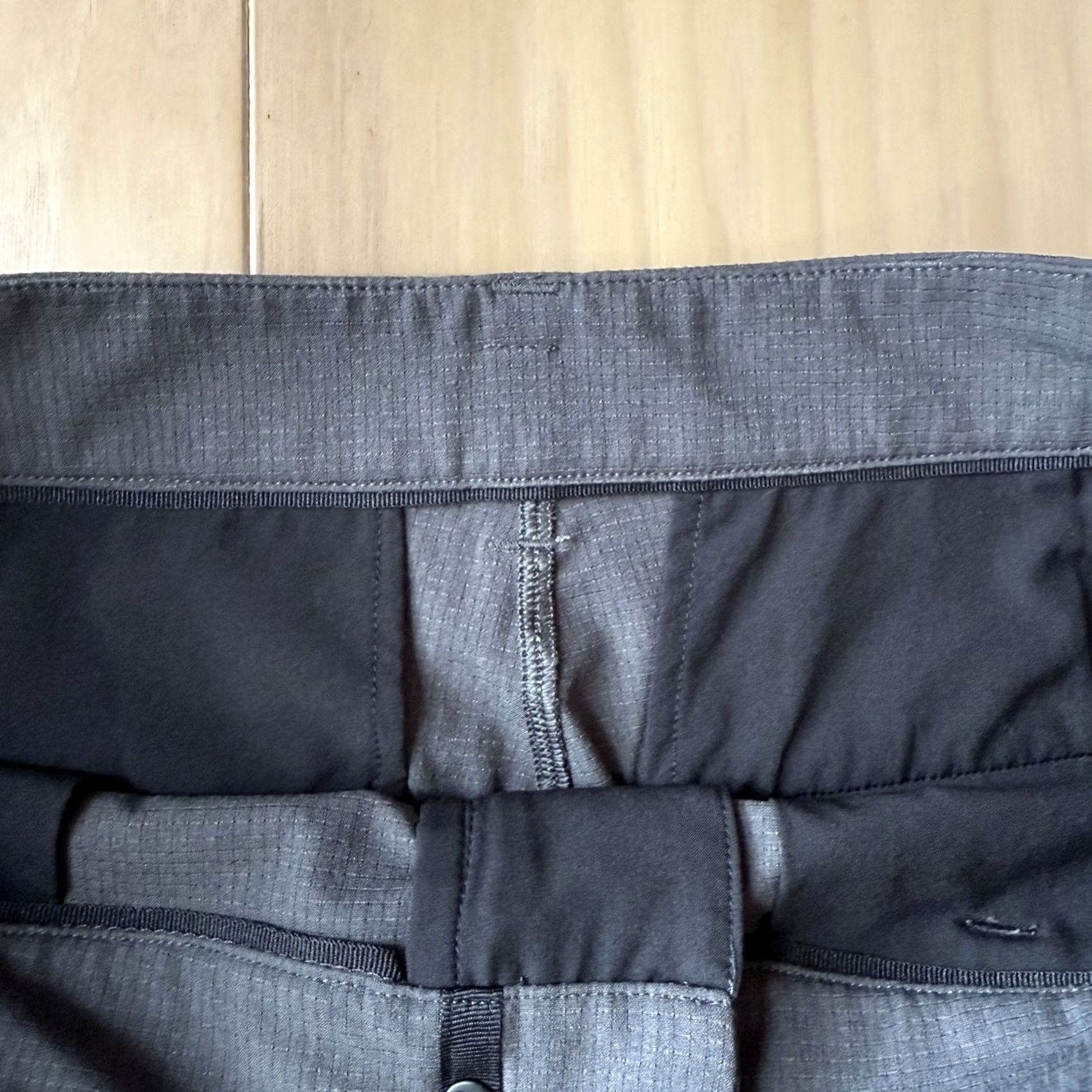 Lululemon Lululemon Commission Shorts 30 Gray Athletic Men Regular 30 in Nylon Pockets Breathable 7.5" Inseam Vintage No Size US 30 / EU 46 - 6 Thumbnail