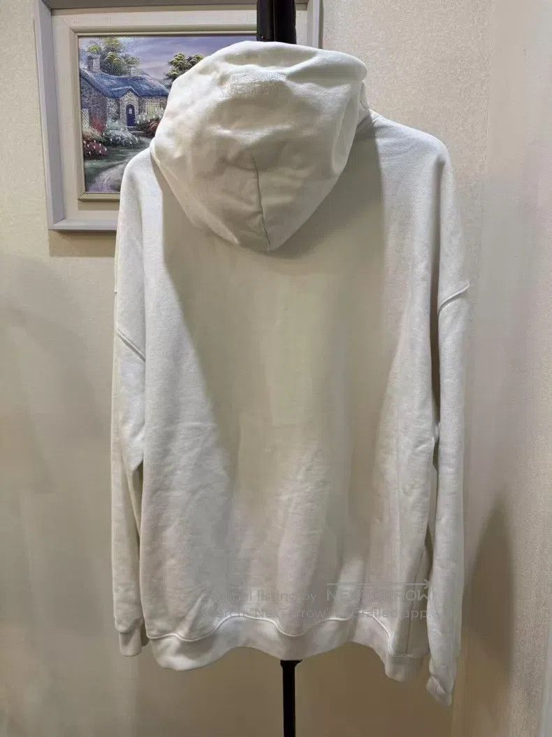 Vetements Vetements Sweatshirt Size US L / EU 52-54 / 3 - 2 Thumbnail