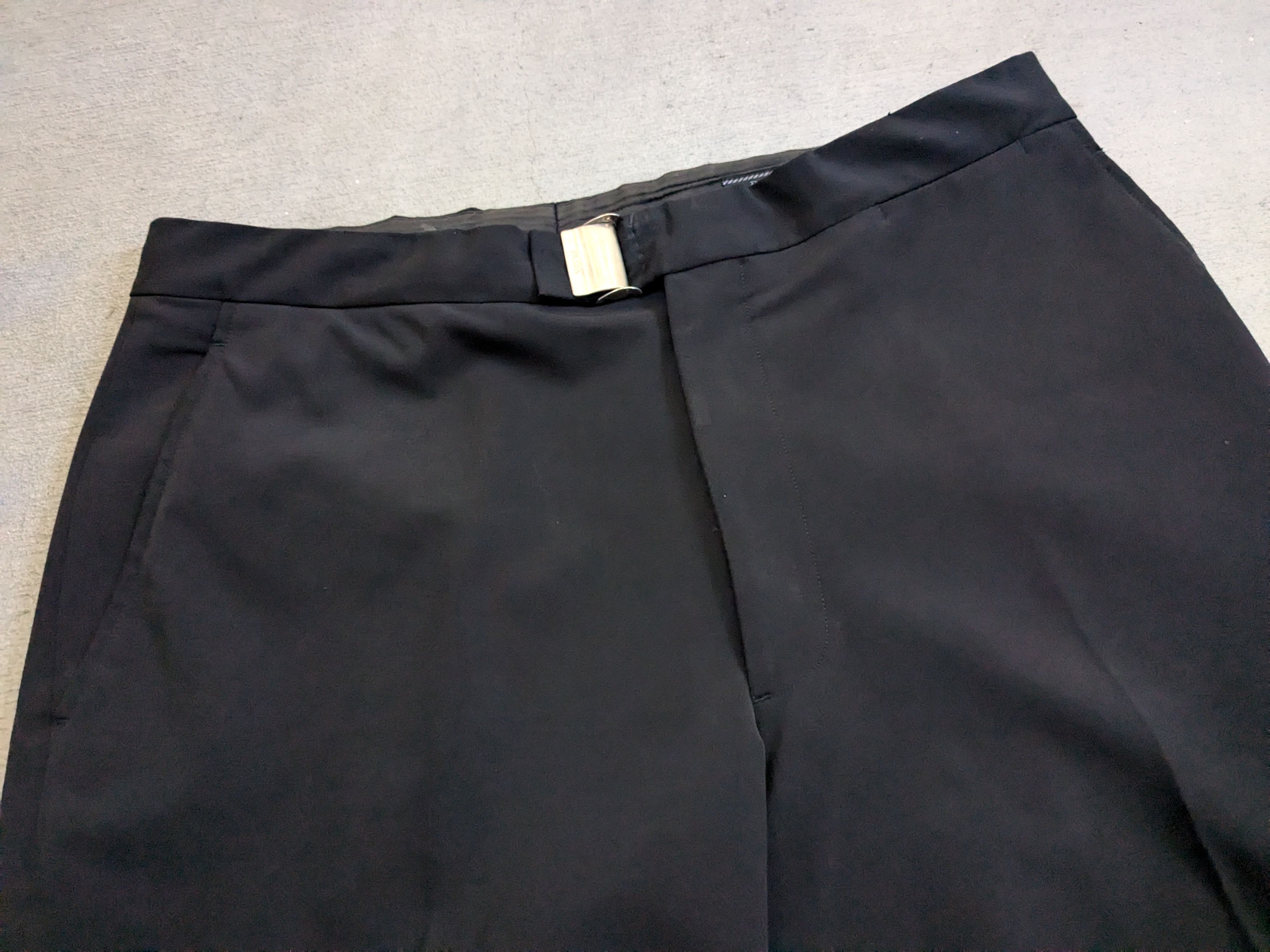 Prada Prada Trousers Dress Pants Black 48 Polyester Elastane Size US 32 / EU 48 - 2 Thumbnail