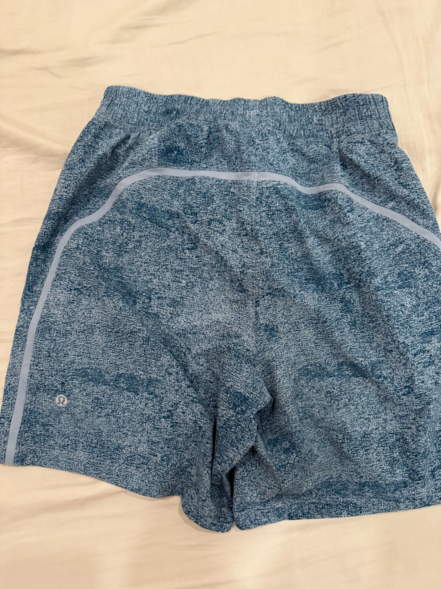 Lululemon Lululemon Pace Breaker 5in Inseam Shorts Heather Blue Small Size US 29 - 2 Thumbnail