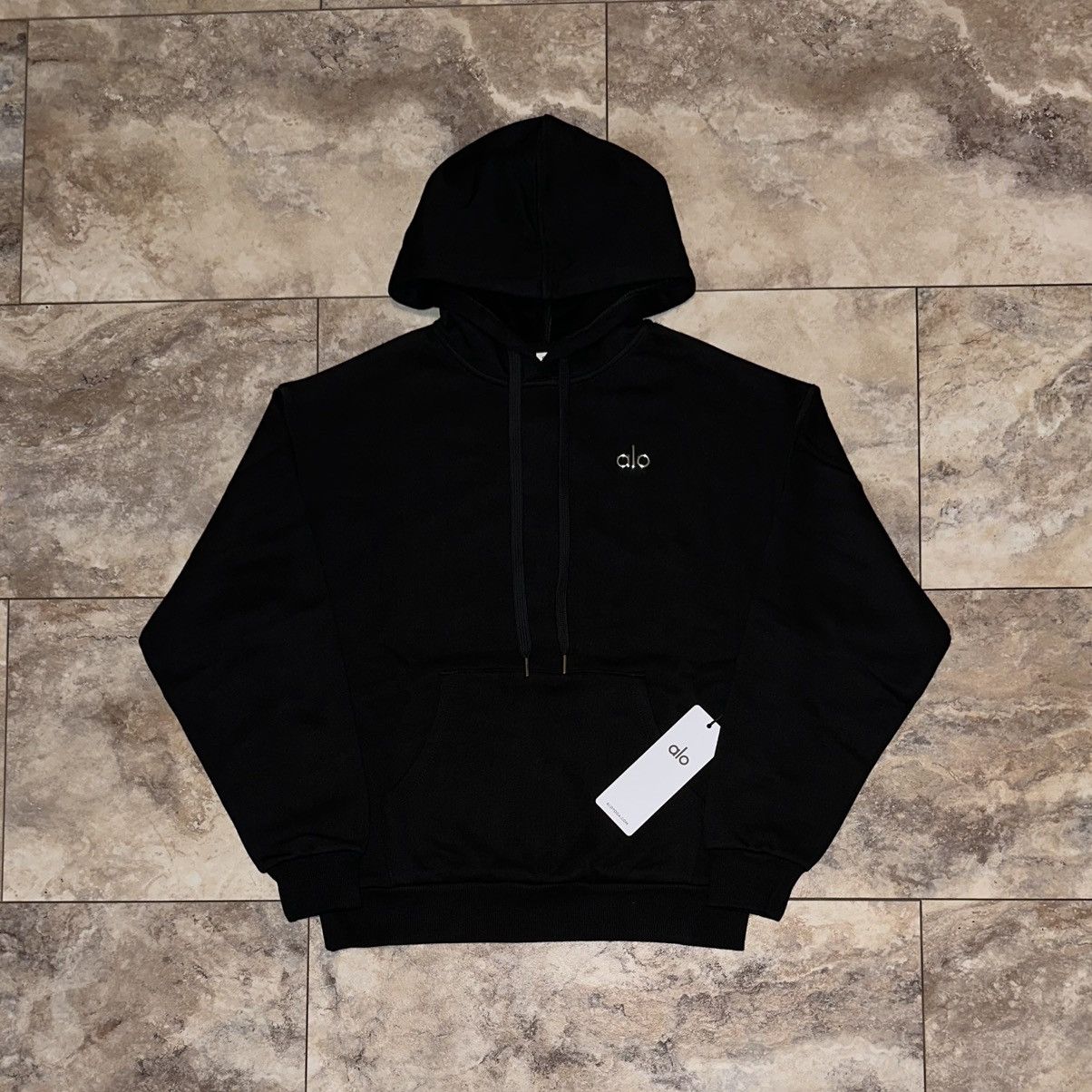 Alo Yoga Accolade Hoodie Logo Sweatshirt Black NWT Small
