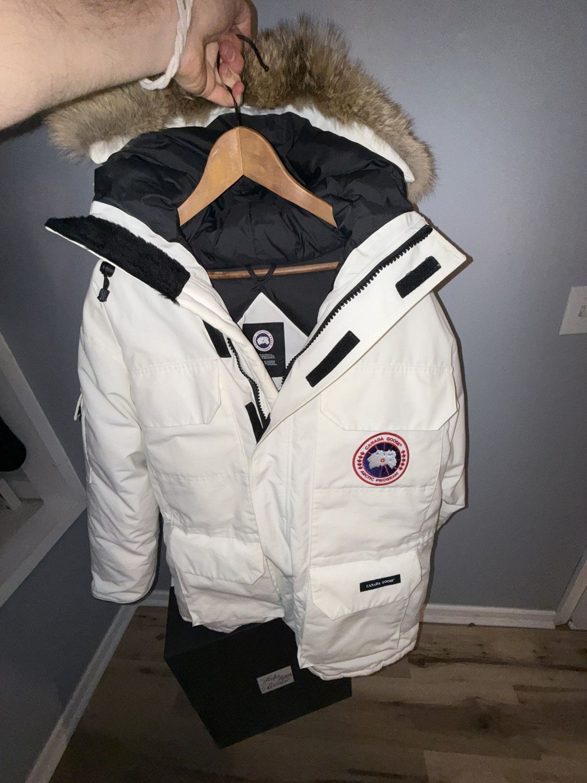 Canada Goose Canada Goose - Expedition Parka White with Fur Size US M / EU 48-50 / 2 - 4 Thumbnail