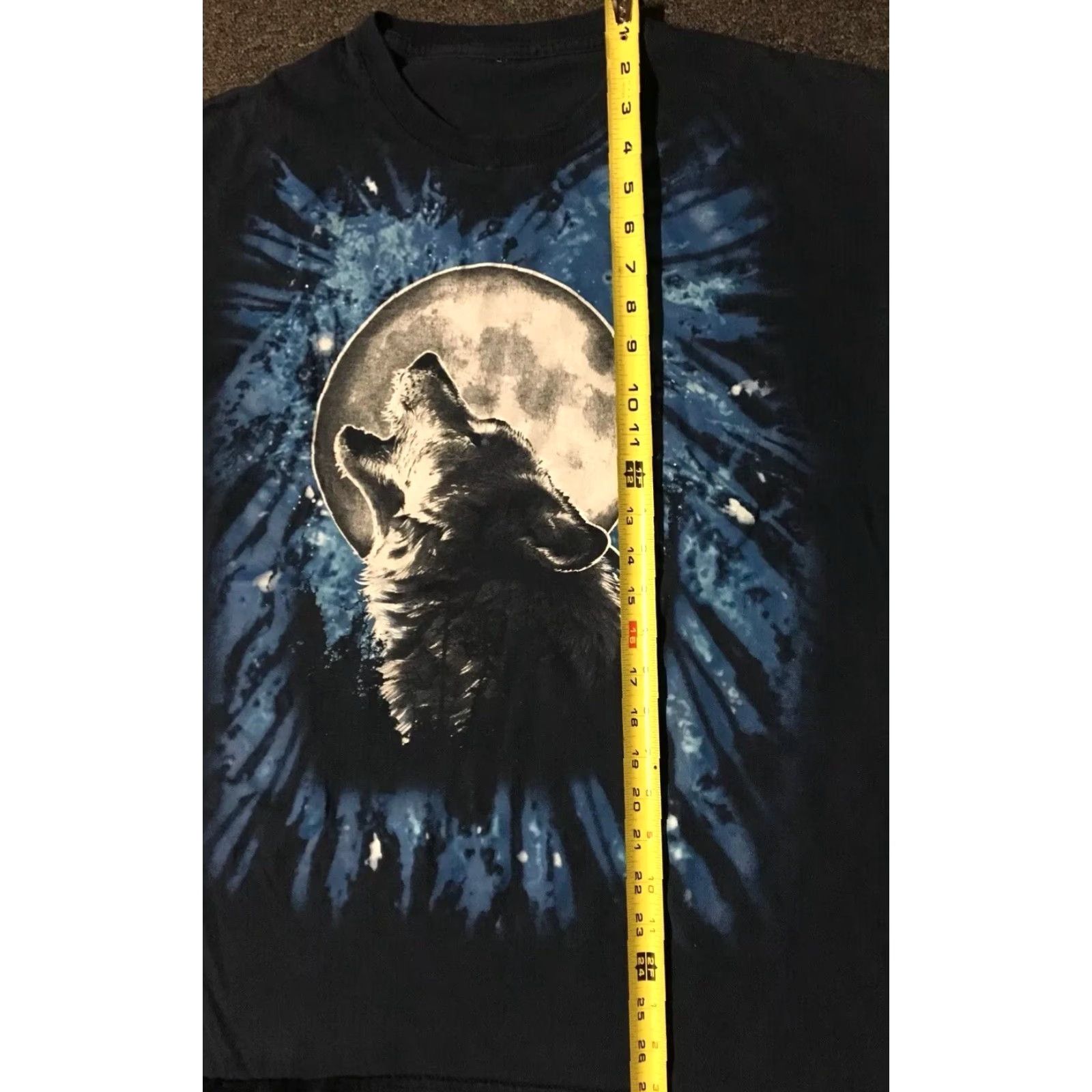 Vintage VINTAGE Wolves Wolf Shirt T-Shirt Men L Blue 90s Outdoor Hiking Grunge Punk USA Animals Wildlife Navajo? Size US L / EU 52-54 / 3 - 4 Thumbnail