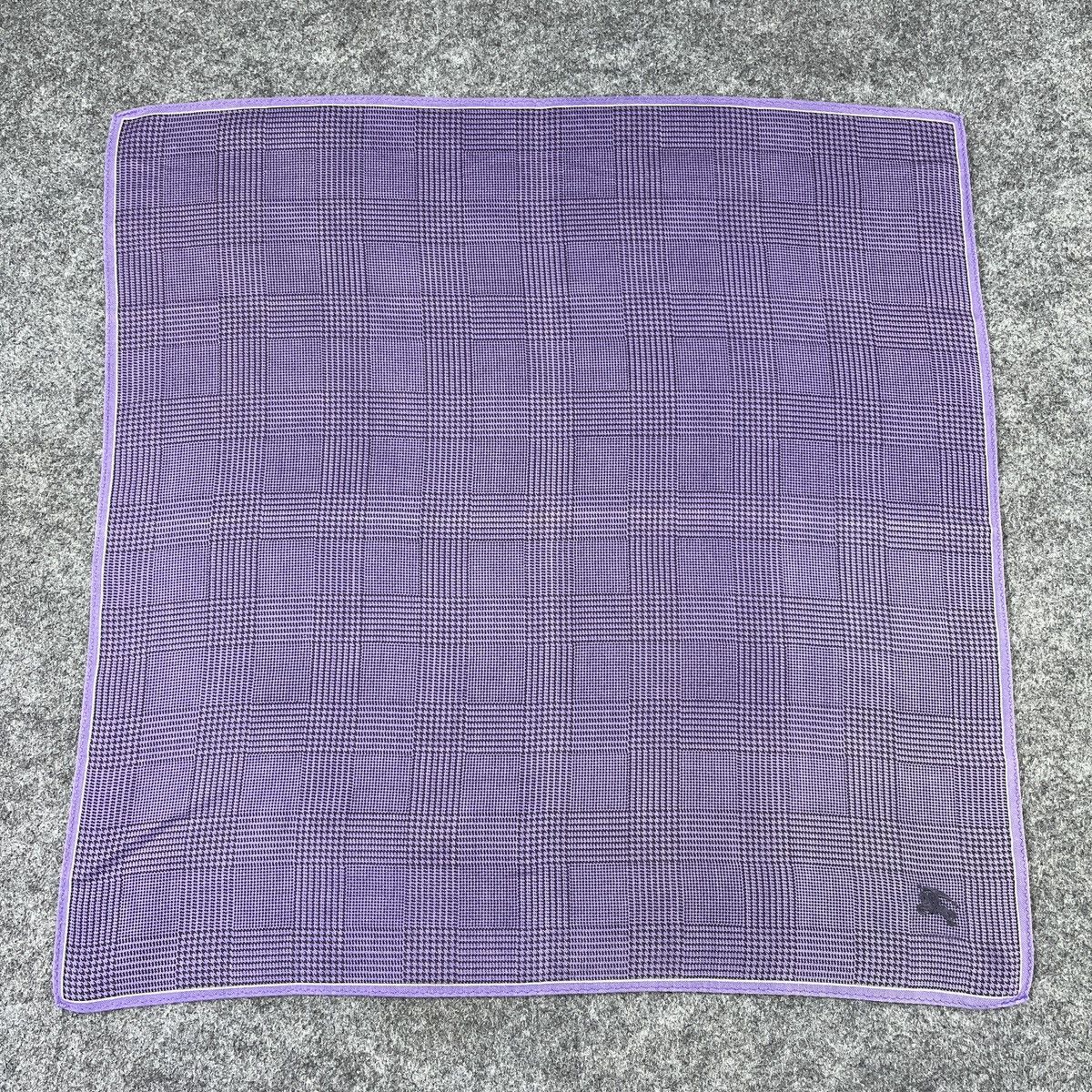 Burberry Burberry Handkerchief / Bandana / Neckerchief B676 Size ONE SIZE - 1 Thumbnail