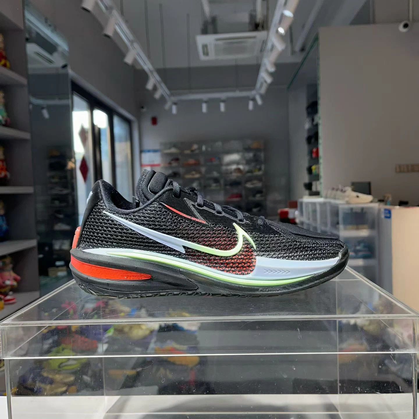 Nike Nike GT Cut 1 Black 41 Worn Size US 8 / EU 41 - 3 Thumbnail