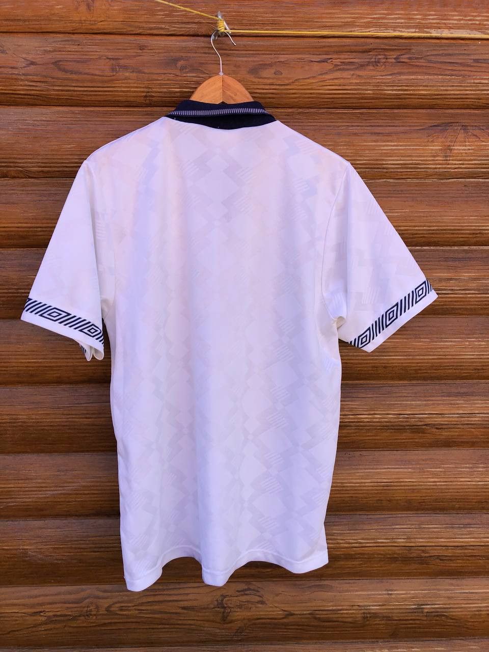Umbro × Vintage ENGLAND Home Football Shirt Soccer Jersey Umbro Vintage Size US XL / EU 56 / 4 - 2 Thumbnail