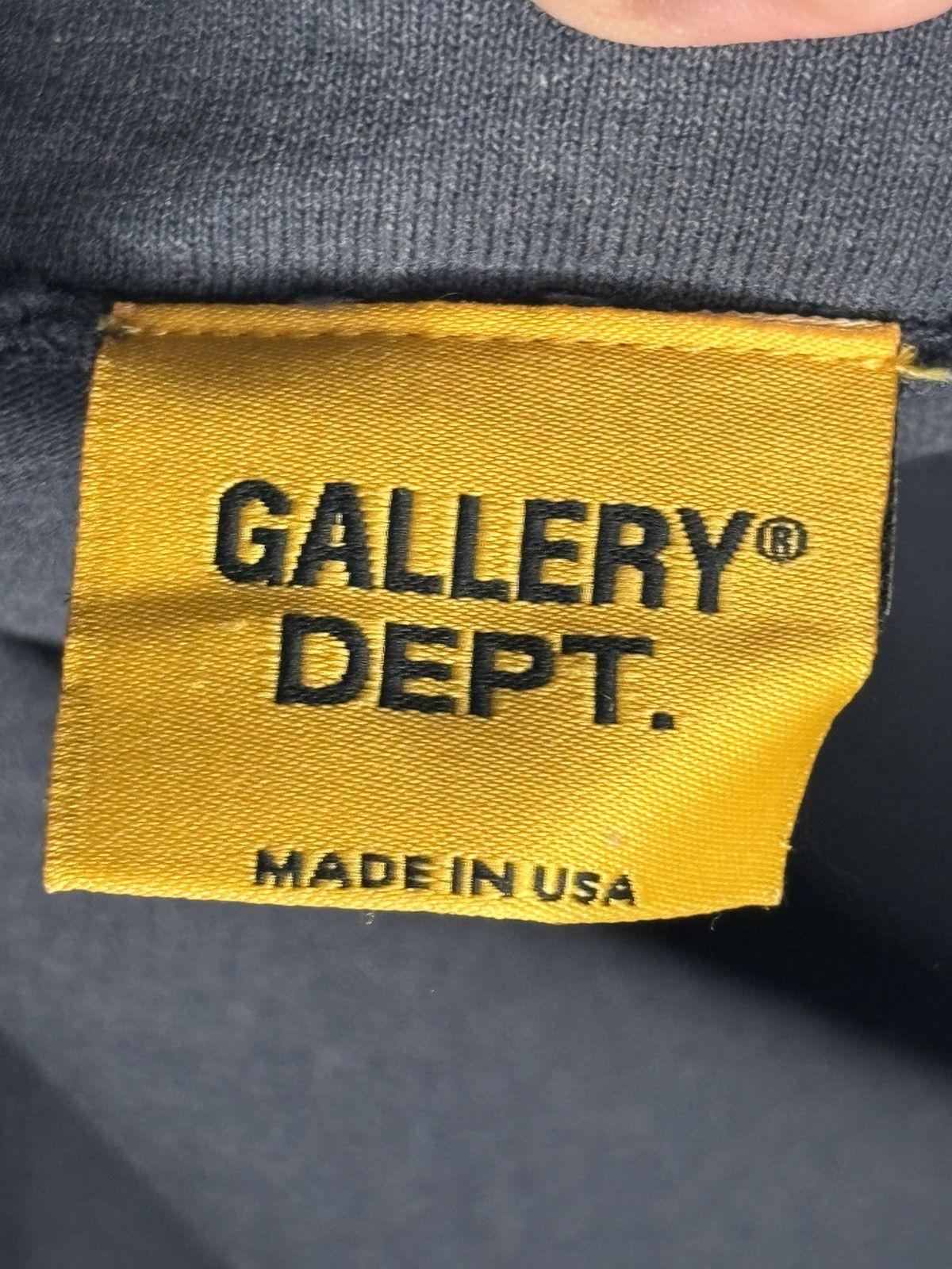 Gallery Dept. Gallery dept mechanic tee black/red/yellow Size US S / EU 44-46 / 1 - 10 Thumbnail