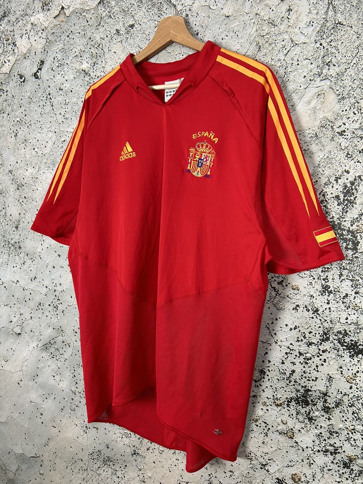 Adidas Vintage Spain Adidas Soccer Jersey 2004 Euro Retro Rare Size US XL / EU 56 / 4 - 2 Thumbnail