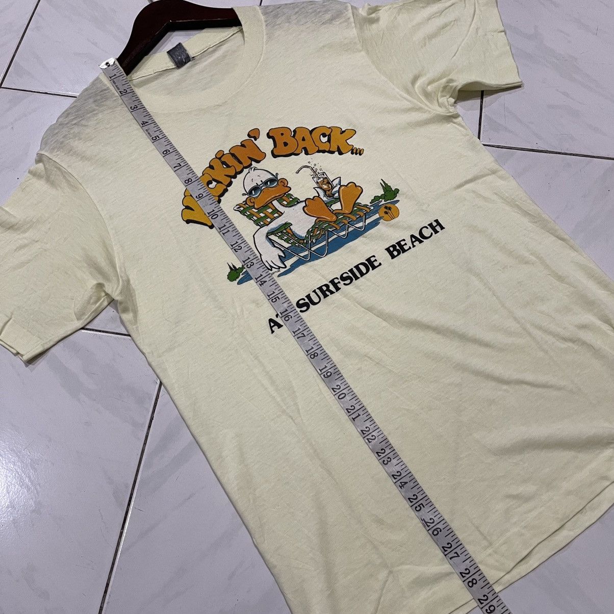 Vintage Rare 80s kickin’ back at surfside beach tee Size US M / EU 48-50 / 2 - 7 Thumbnail