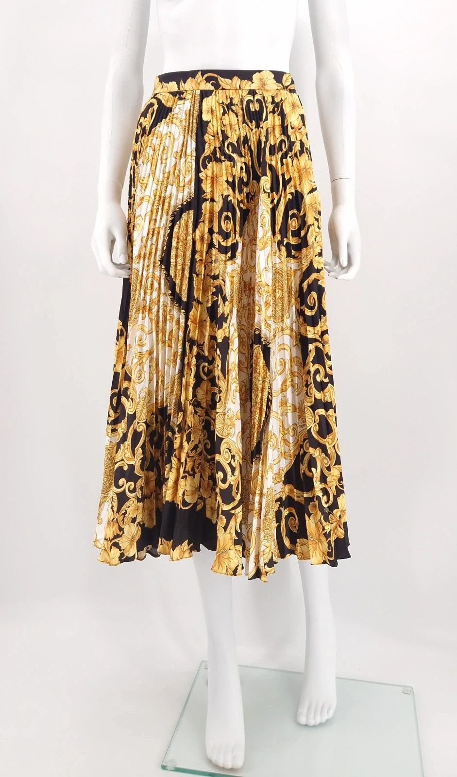 Versace Versace Mainline Baroque Pleated Silk Maxi Skirt Size 26" / US 2 / IT 38 - 2 Thumbnail