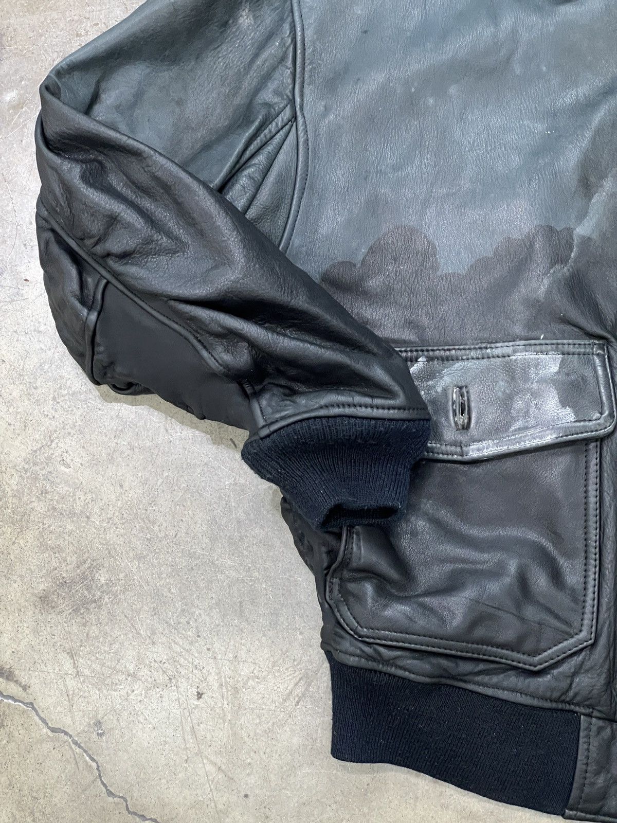 Avirex × Vintage Vintage Avirex Navy Aeronautics Leather Bomber Jacket Large Size US L / EU 52-54 / 3 - 6 Thumbnail
