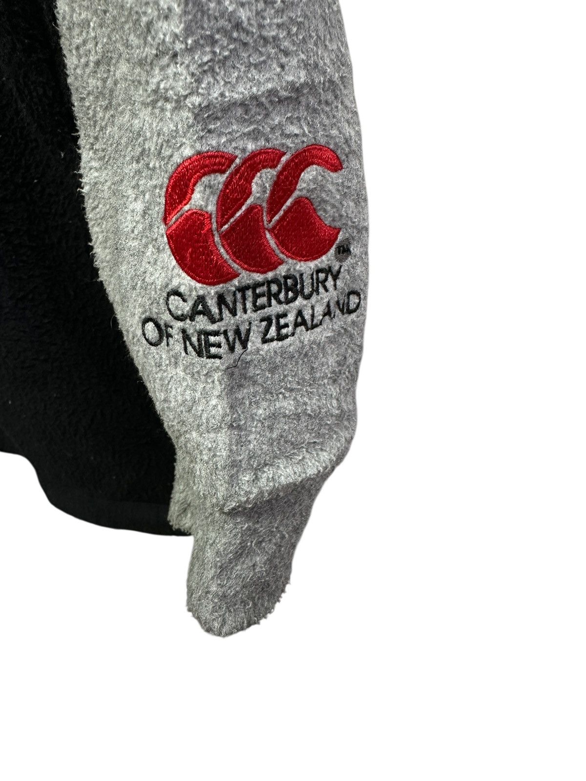 Canterbury of New Zealand 🔥vintage canterbury new zealand all black steinlager fleece Size US M / EU 48-50 / 2 - 8 Thumbnail