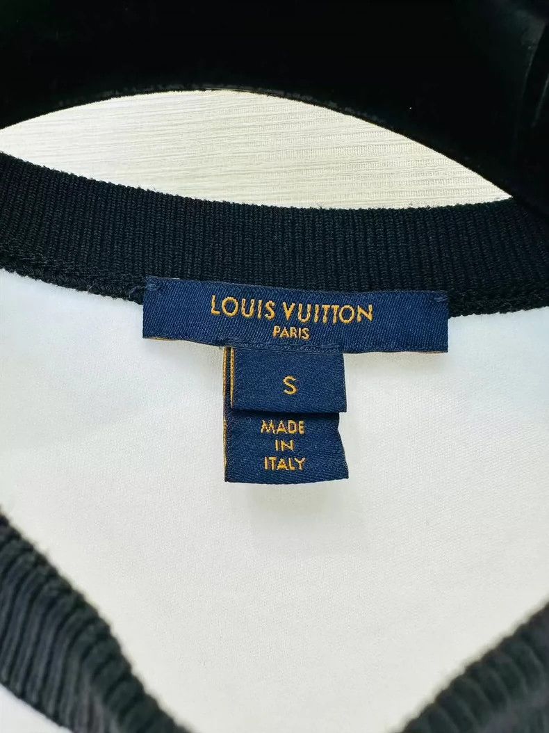 Louis Vuitton Louis Vuitton Playing card series short sleeve Size US S / EU 44-46 / 1 - 2 Thumbnail