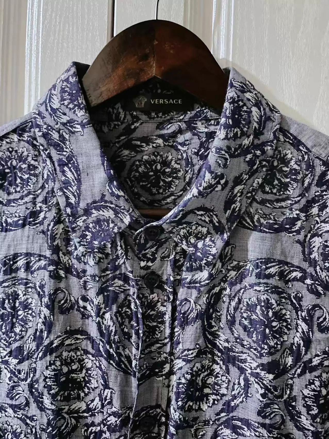 Versace Versace Runway Baroque Print Short Shirt XL 99New Size US XL / EU 56 / 4 - 3 Thumbnail