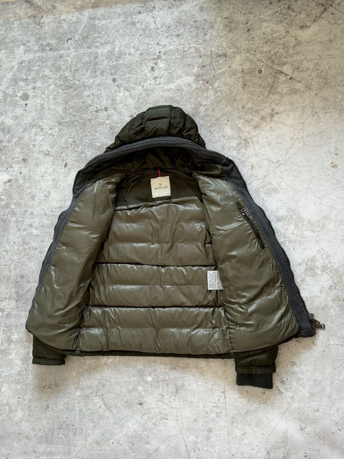 Moncler Moncler Canut puffer hooded jacket Size US S / EU 44-46 / 1 - 4 Thumbnail