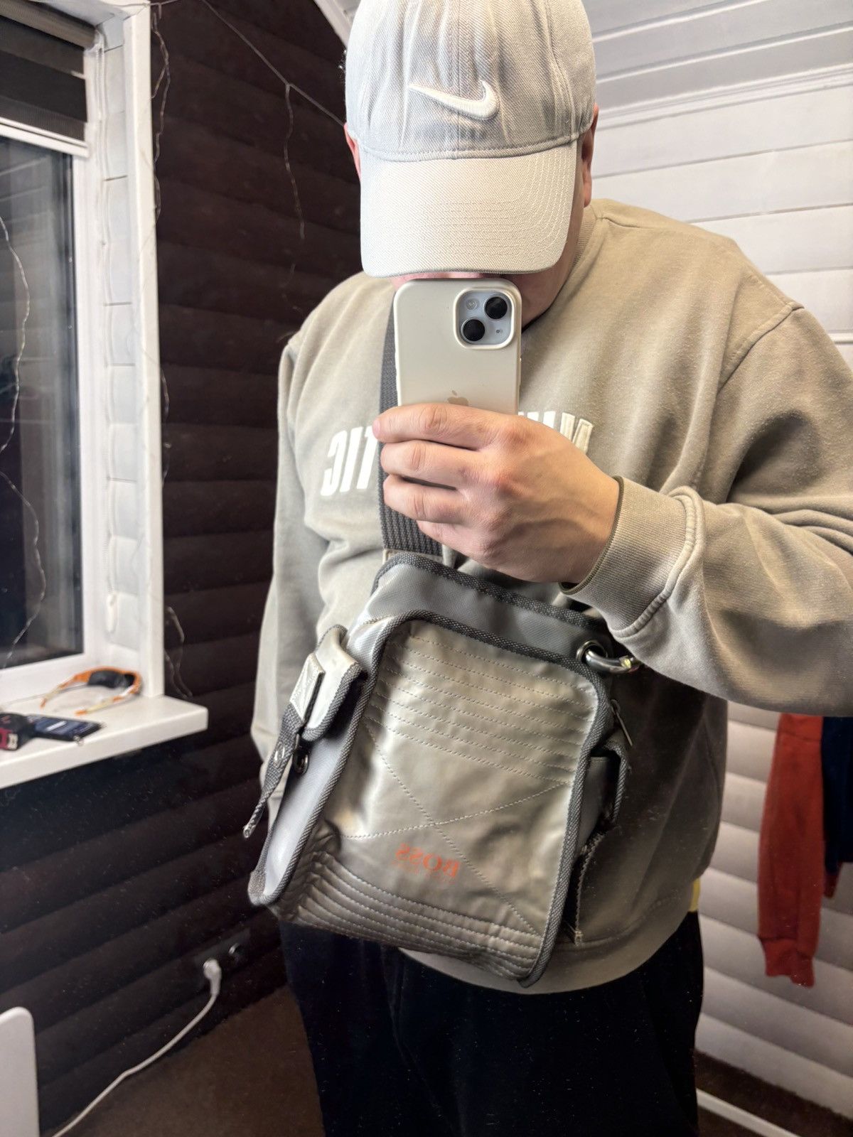 Hugo Boss × Vintage Vintage Hugo boss orange shoulder bag 90s y2k Size ONE SIZE - 1 Thumbnail