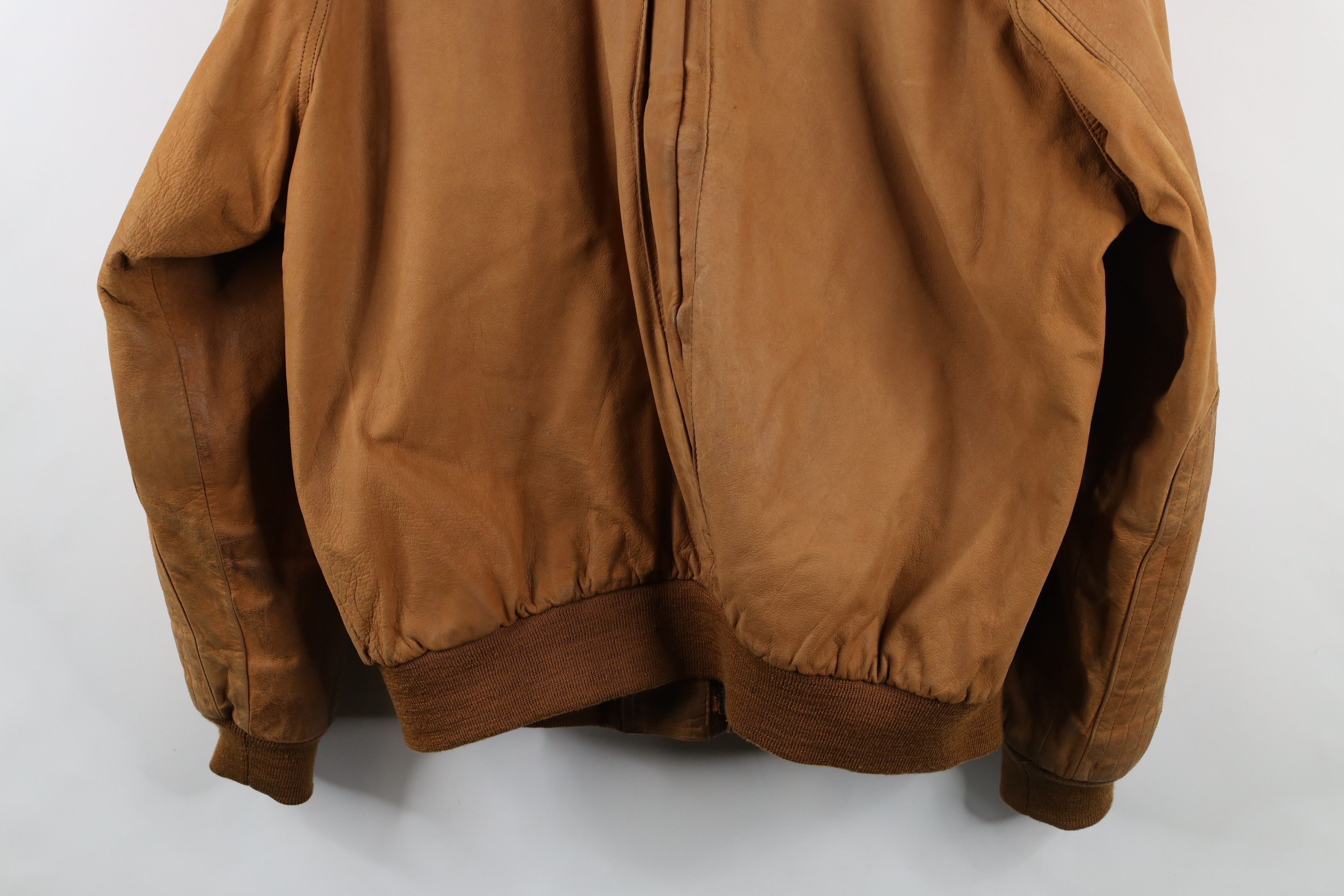 Marlboro × Vintage Vintage 90s Marlboro Lined Leather Flight Bomber Jacket Size US L / EU 52-54 / 3 - 13 Thumbnail