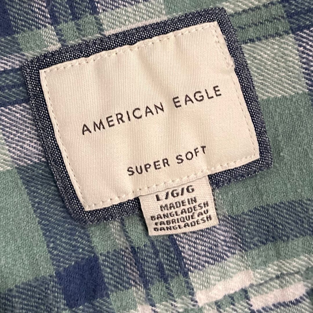 American Eagle Outfitters Standard Fit Super Soft Green Plaid Flannel Shirt Size Large Size US L / EU 52-54 / 3 - 3 Thumbnail