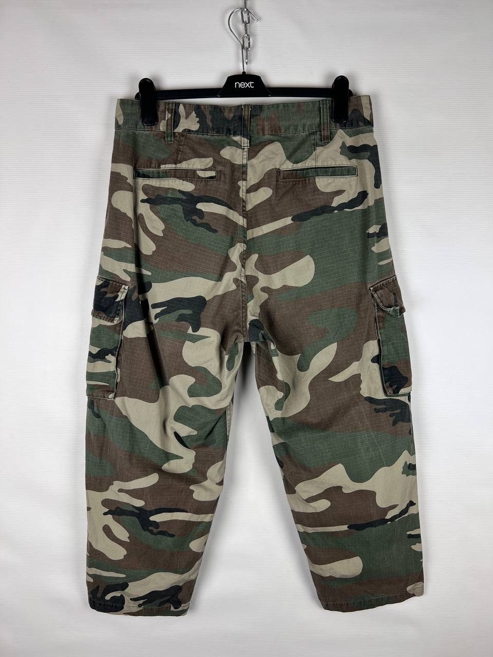 Obey Obey Worldwide camo cargo pants size 30 Size US 30 / EU 46 - 2 Thumbnail