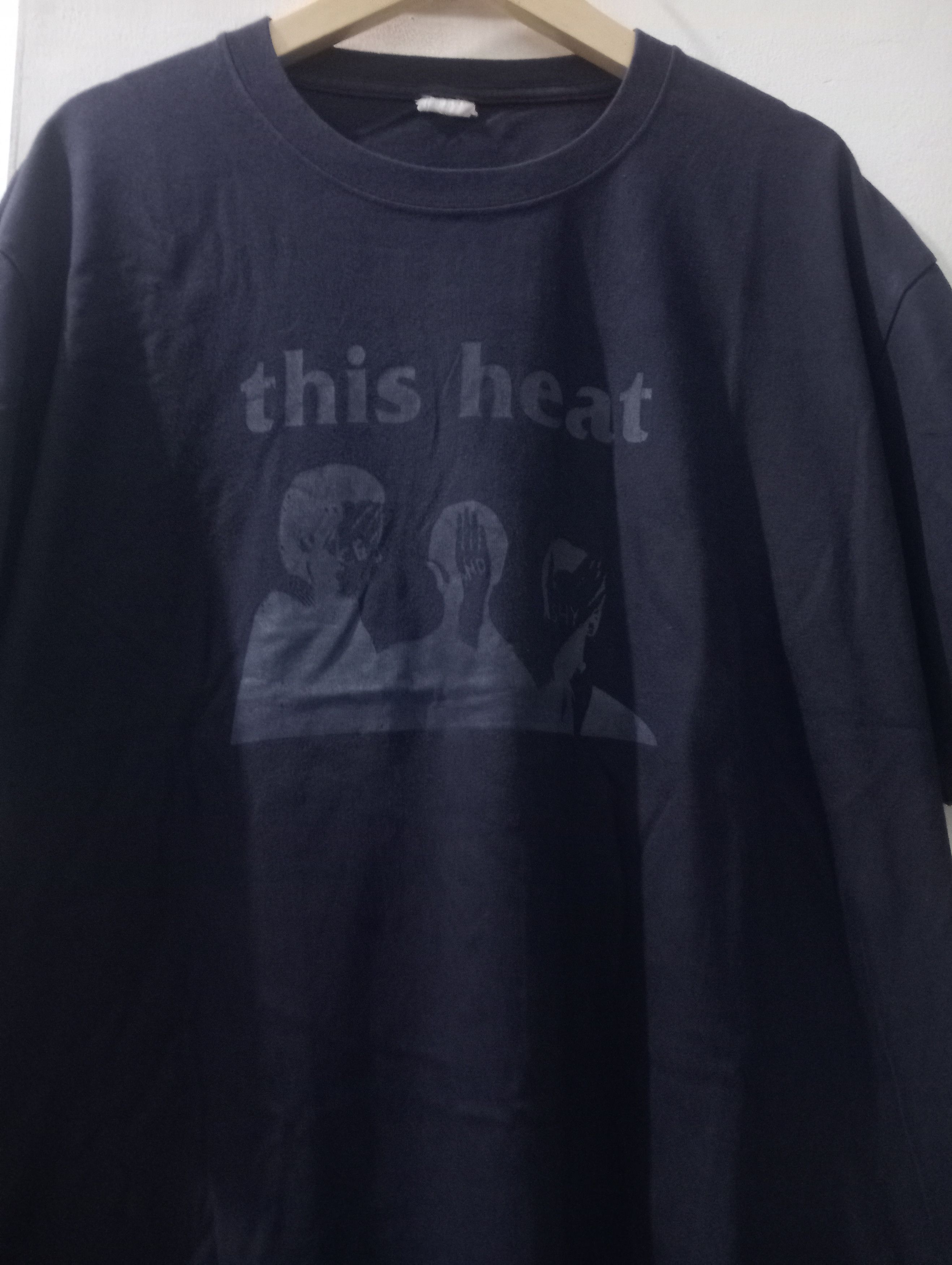 Band Tees this heat x vintage x band tees x rare Size US XL / EU 56 / 4 - 3 Thumbnail