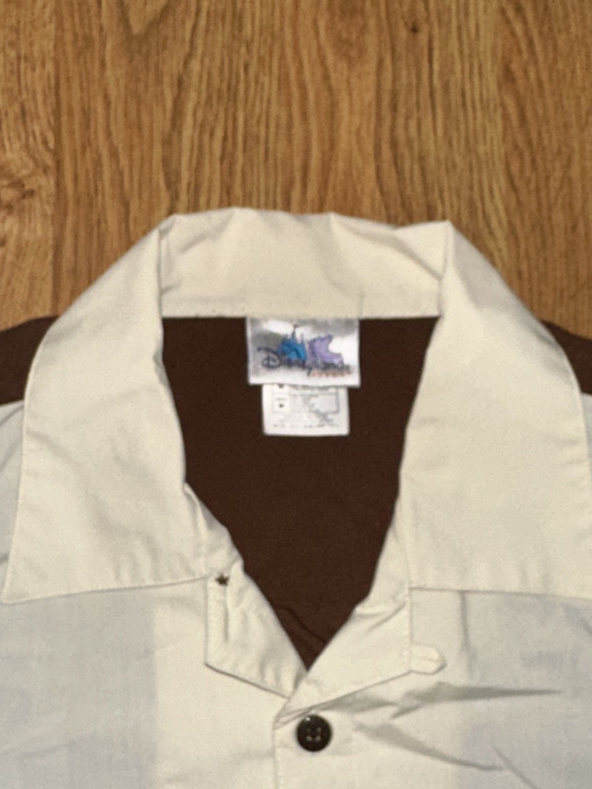 Cartoon Network × Disney × Vintage Vtg DISNEY World Grumpy’s Tavern Embroidered Button Down Size US M / EU 48-50 / 2 - 8 Thumbnail