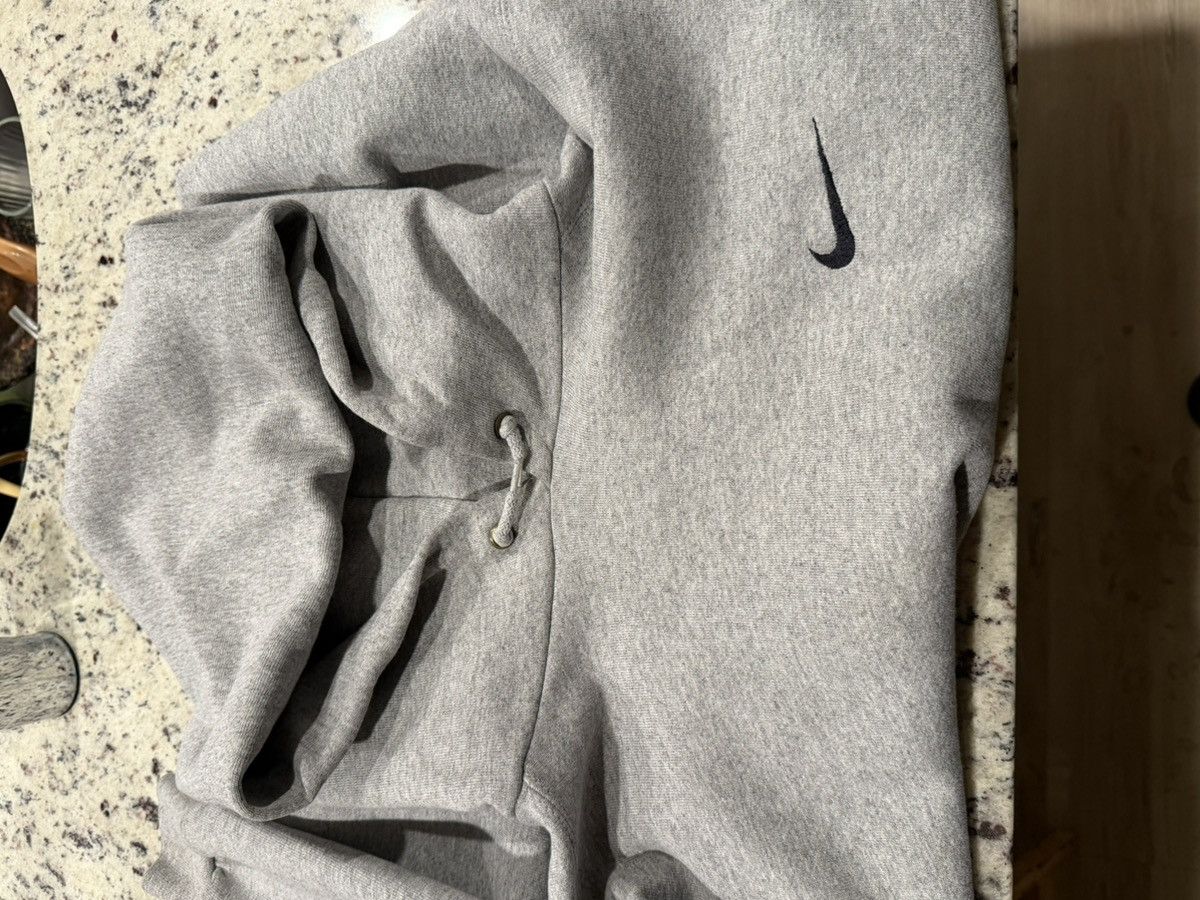 Nike Nike grey "classic" hoodie vintage Size US XL / EU 56 / 4 - 10 Thumbnail