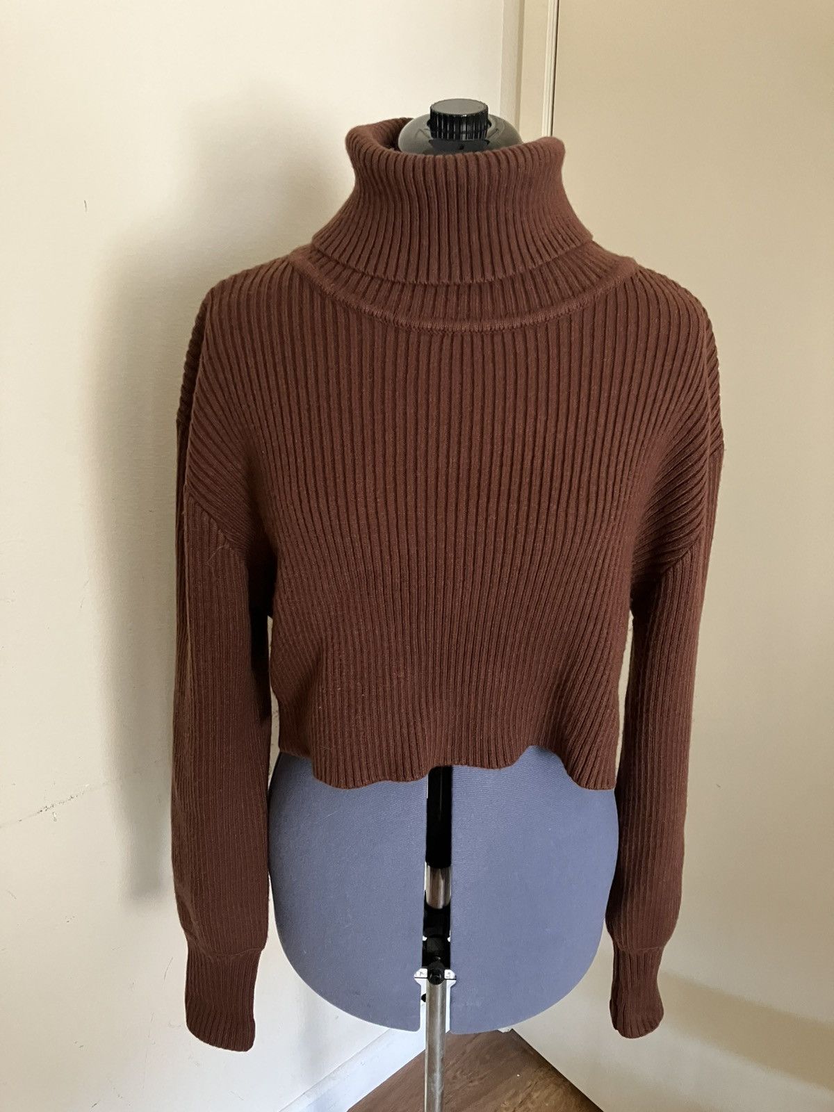 Other Isails Brown Ribbed Turtleneck Cropped Knit Sweater Size M Size M / US 6-8 / IT 42-44 - 2 Thumbnail