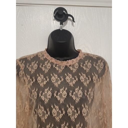 Buffalo David Bitton Buffalo David Bitton Sheer Feminine Lace Blouse Women Sz M P Size M / US 6-8 / IT 42-44 - 3 Thumbnail