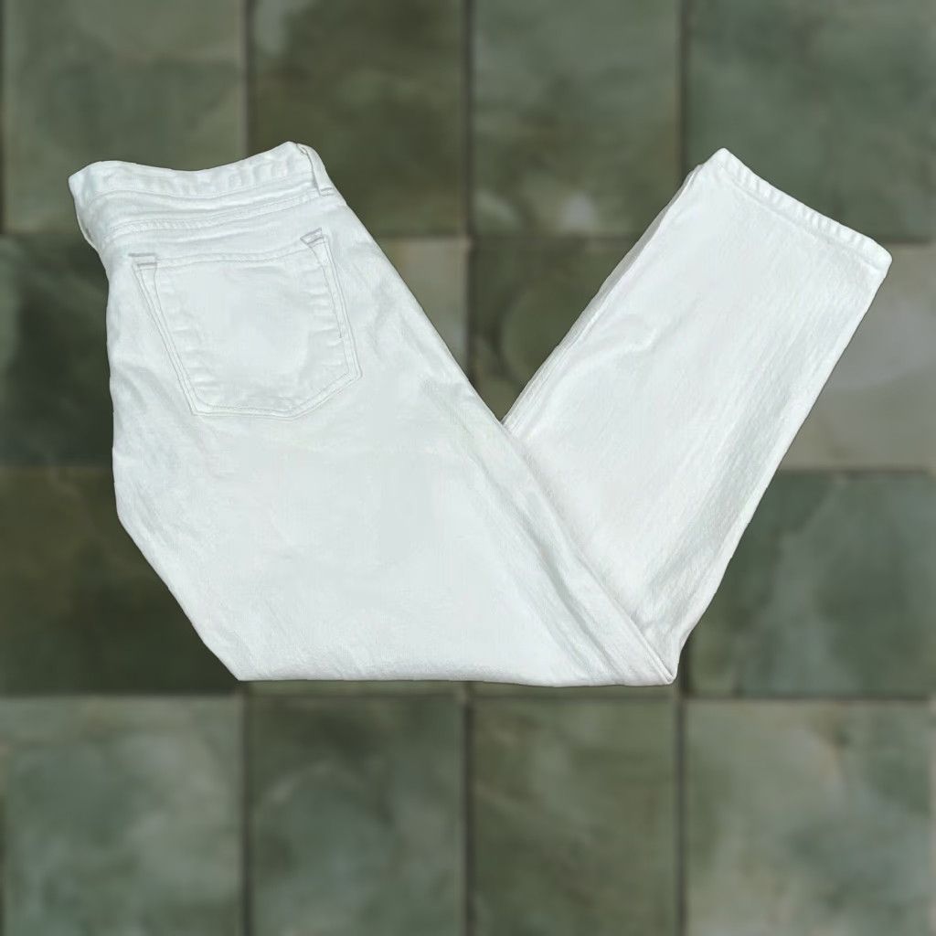 Banana Republic Banana Republic Womens Straight Leg Stretch Jeans White Denim 32 Waist Low Rise Size 24" / US 00 / IT 34 - 1 Thumbnail