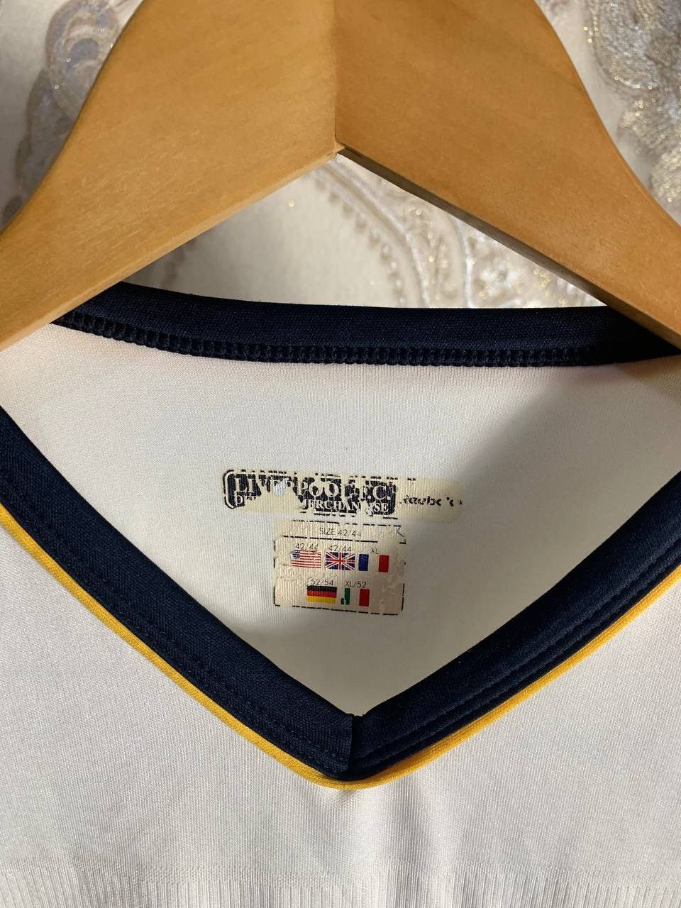 Reebok VINTAGE REEBOK FC LIVERPOOL ENGLAND SOCCER JERSEY RETRO 90s Size US XL / EU 56 / 4 - 5 Thumbnail