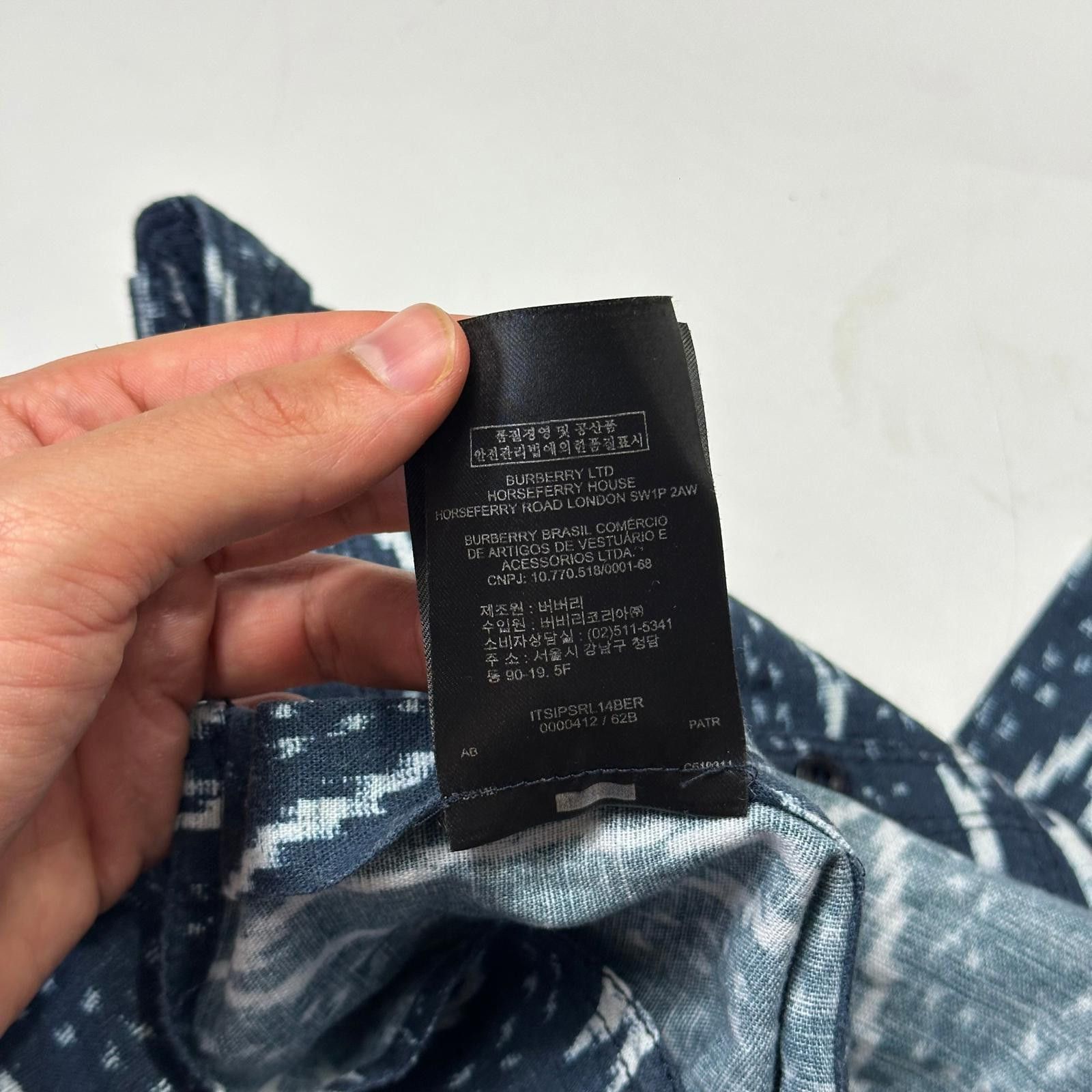 Burberry Burberry Prorsum 2012 Ikat Runway Print LS Boxy Shirt - S Size US S / EU 44-46 / 1 - 8 Thumbnail