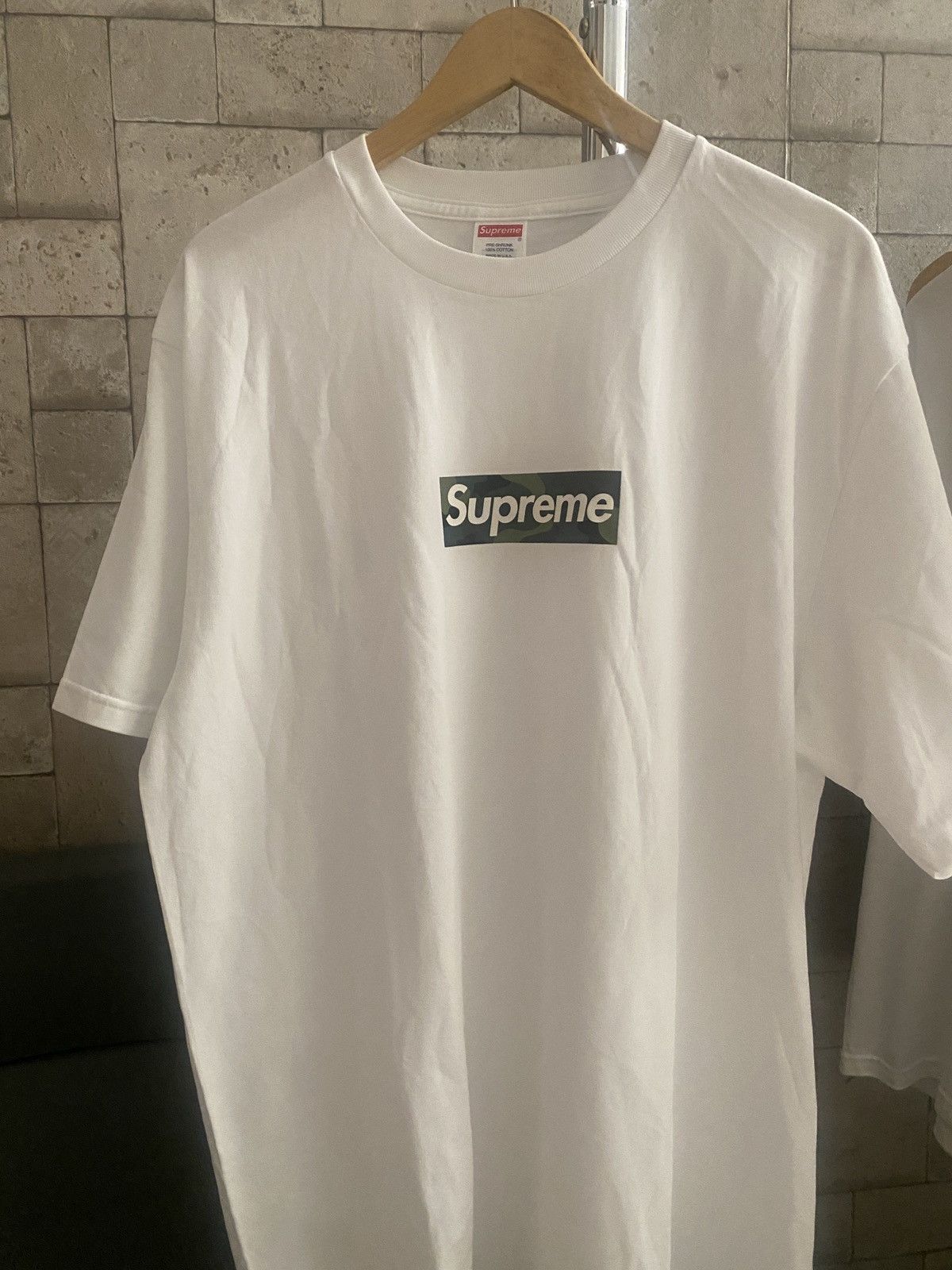 Supreme Supreme FW 2023 Woodland Camo Bogo Tee Size US XL / EU 56 / 4 - 5 Thumbnail