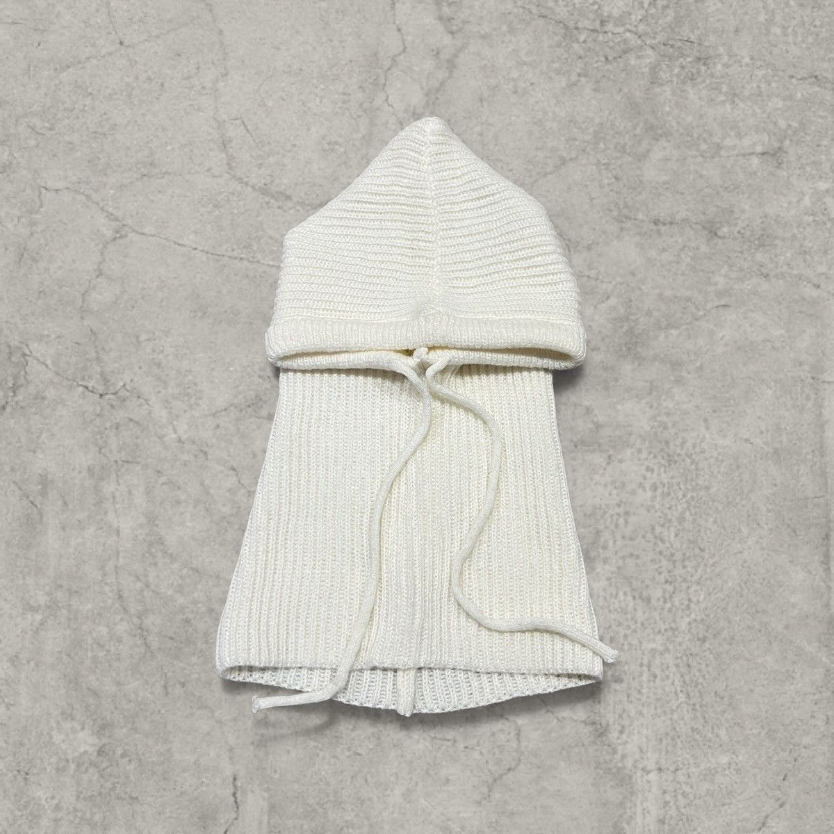 Japanese Brand Vintage style cream bonnet snood hood scarf hat. One size Size ONE SIZE - 4 Thumbnail
