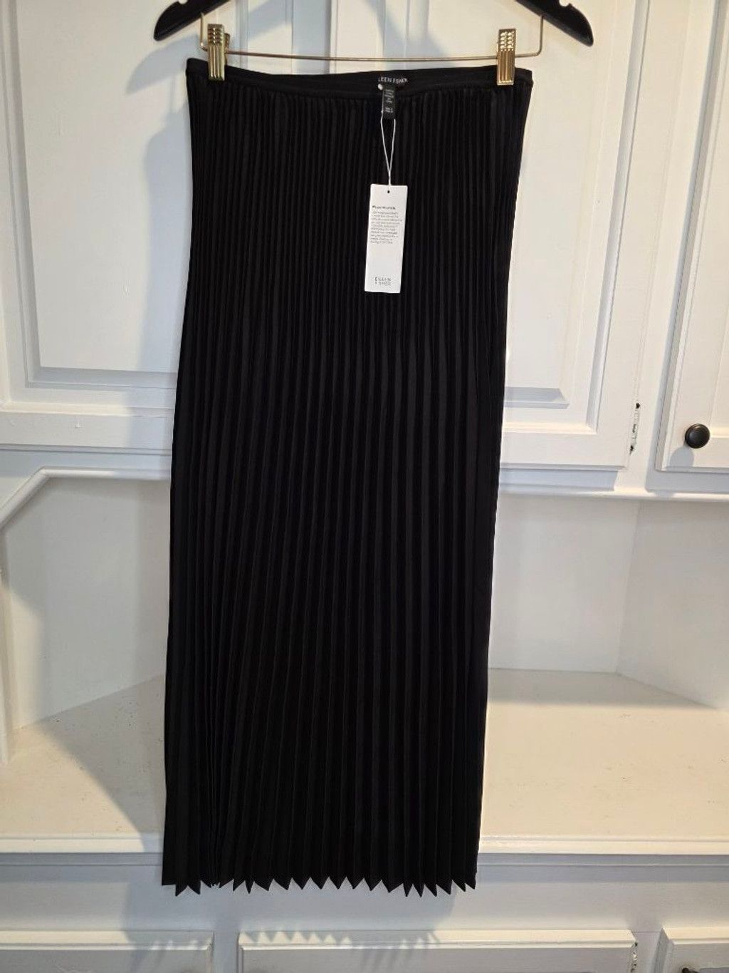 Eileen Fisher Eileen Fisher Black Pleated Wool Silk Midi Skirt NWT Quiet L Size 27" / US 4 / IT 40 - 3 Thumbnail