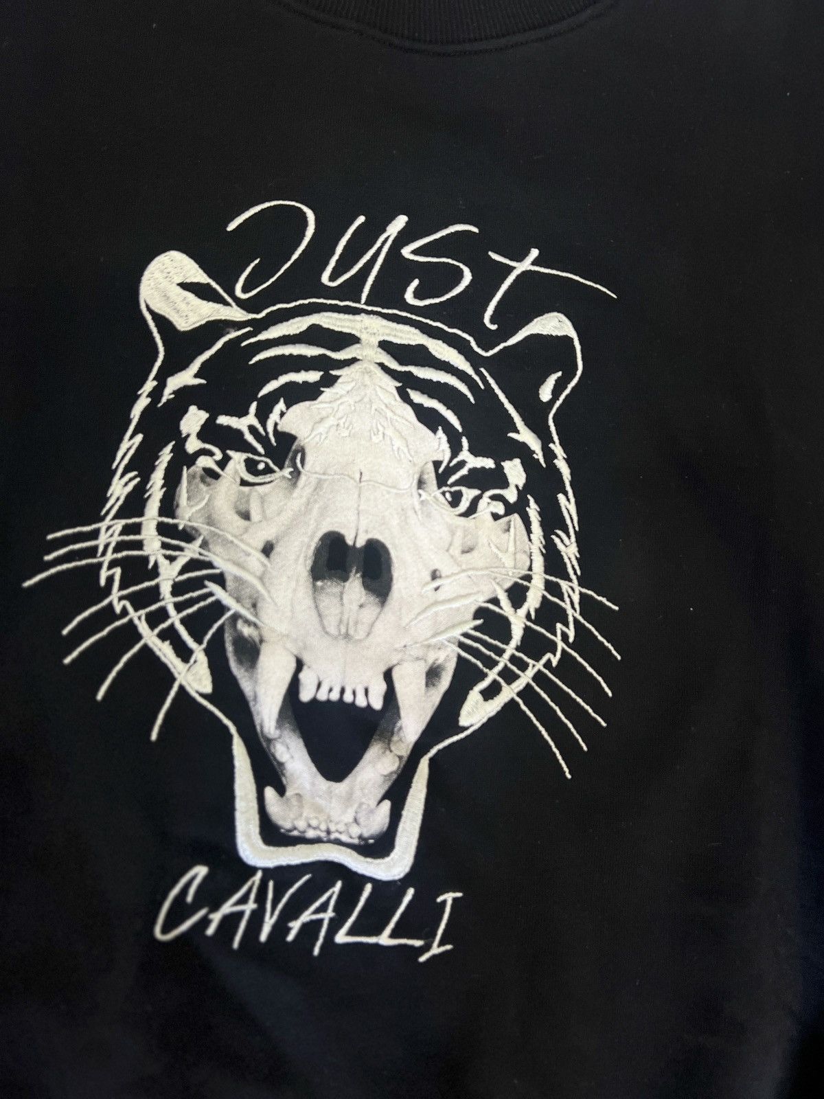 Just Cavalli × Vintage vintage women's Just Cavalli sweatshirt black large logo Size XXL / US 16-18 / IT 52-54 - 3 Thumbnail