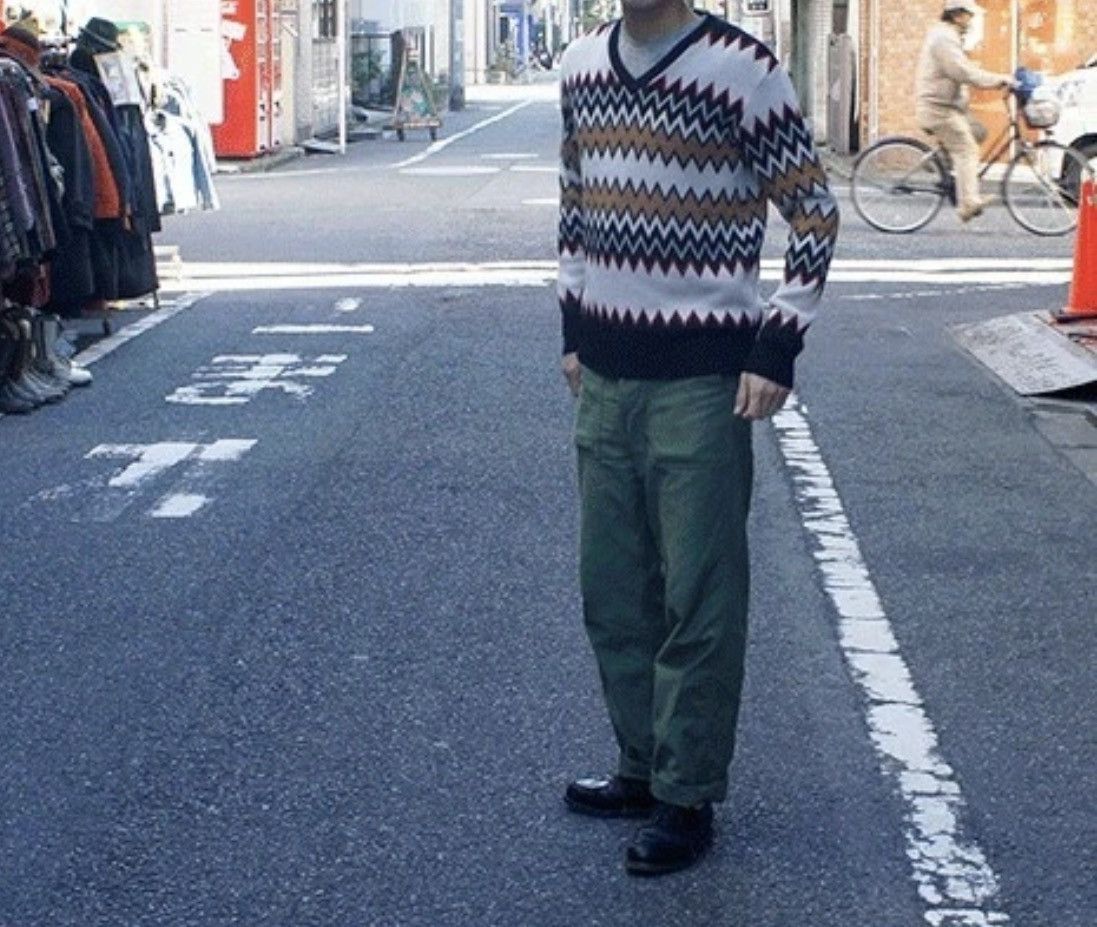CAL O LINE CAL O LINE Japan Men's V-Neck Sweater In Navajo Stripe Size US M / EU 48-50 / 2 - 5 Thumbnail