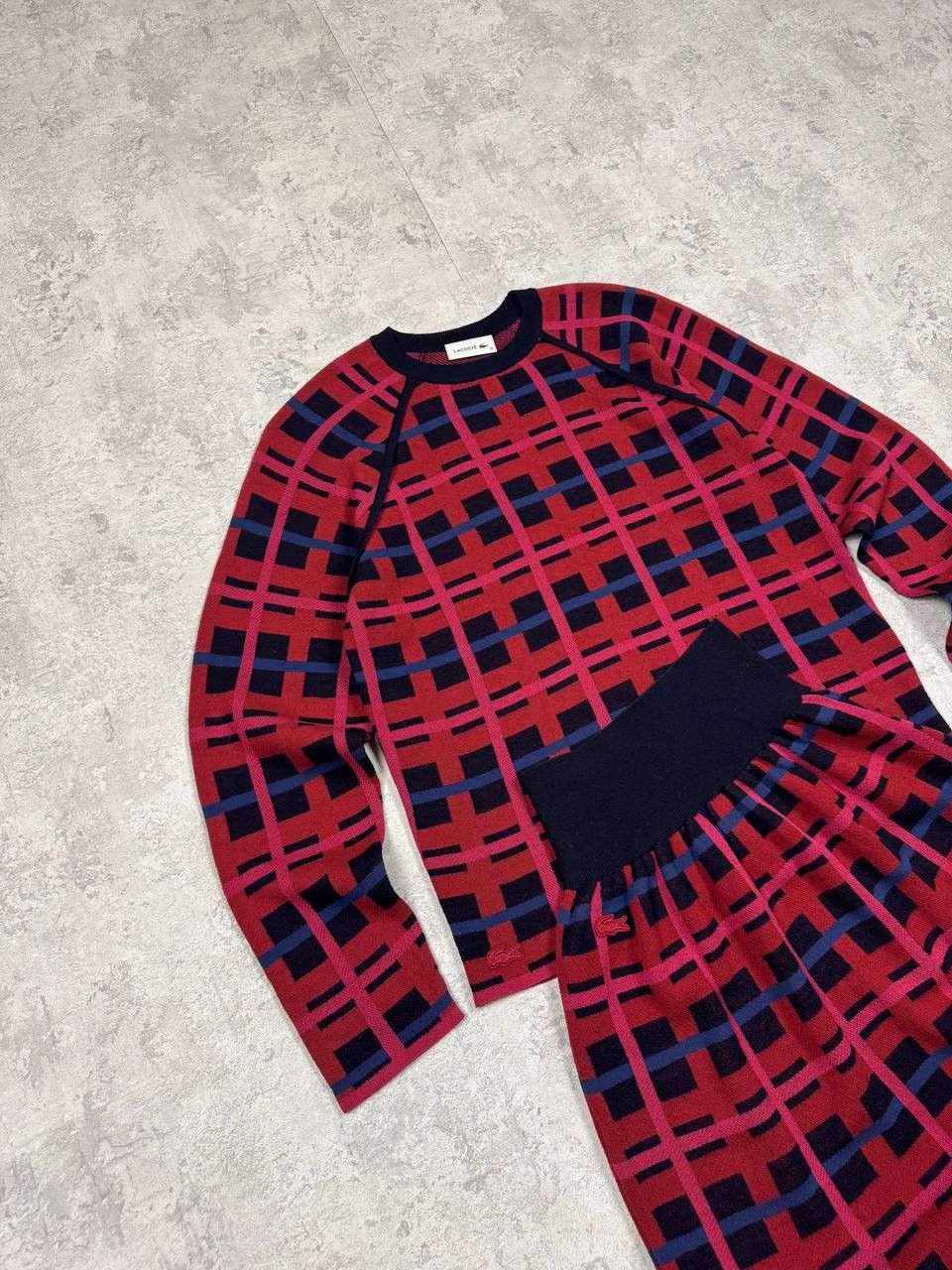 Lacoste RARE Womens Lacoste Sweater And Matching Skirt Set Size 36 Size XS / US 0-2 / IT 36-38 - 2 Thumbnail