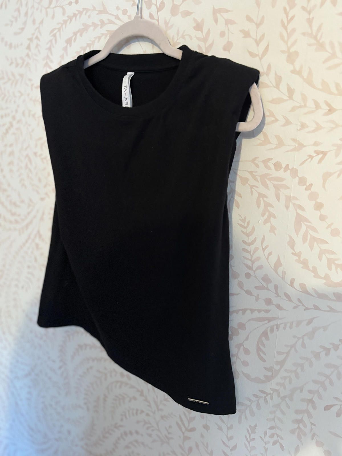 Elie Tahari Tahari Women's Black Muscle Tee XS Size XS / US 0-2 / IT 36-38 - 5 Thumbnail