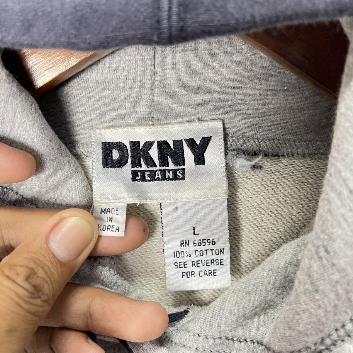 DKNY DKNY Jeans Big Logo Colourblock Hoodie Size US L / EU 52-54 / 3 - 10 Thumbnail