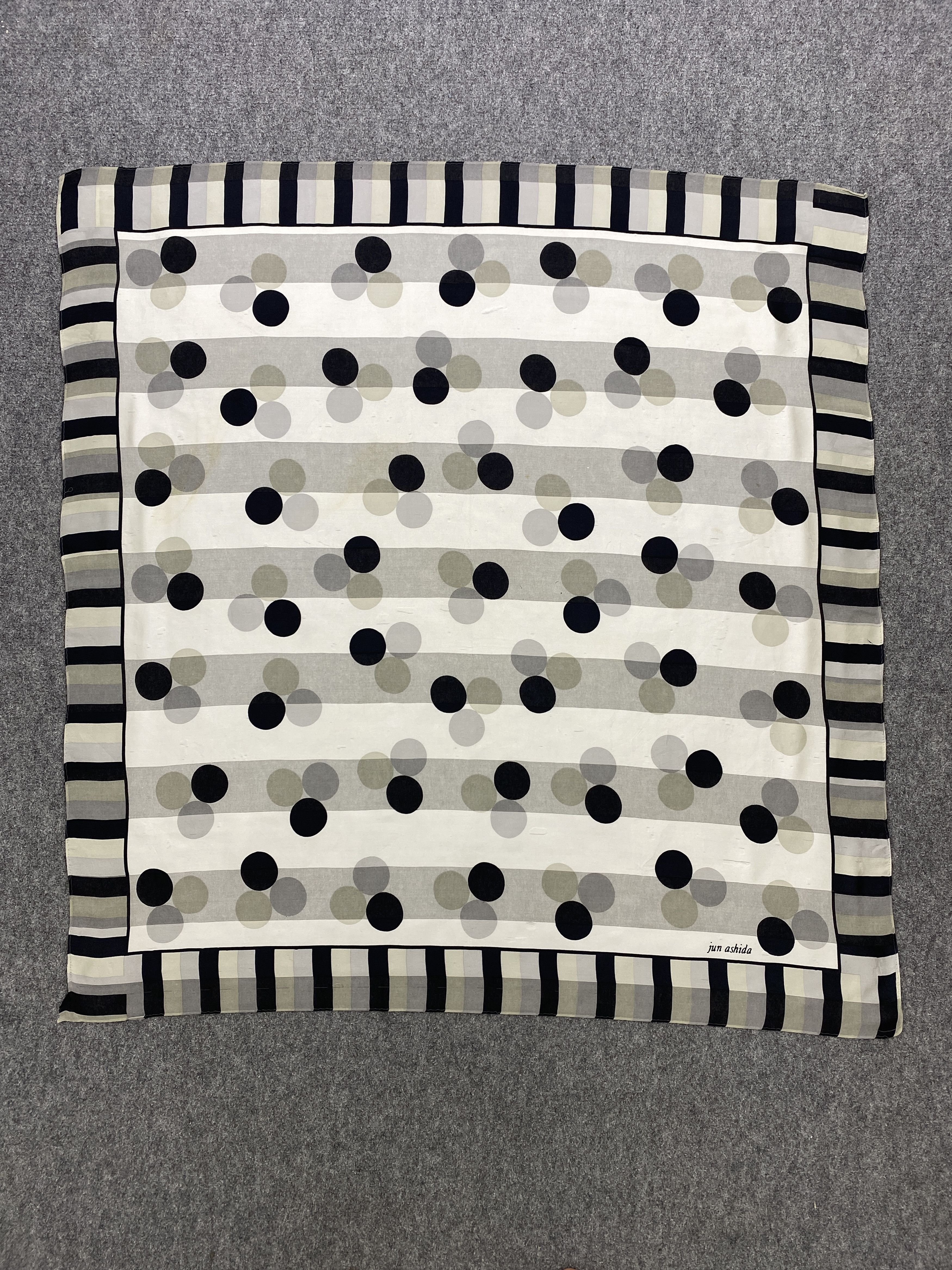 Japanese Brand Vintage Japanese Brand Jun Ashida Silk Scarf SN0167 Size ONE SIZE - 3 Thumbnail